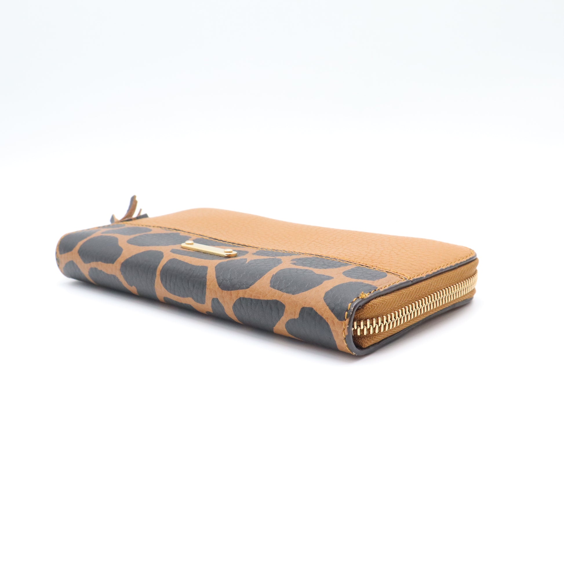 Burberry Giraffe Print Grainy Leather Zip Around Long Wallet W21658