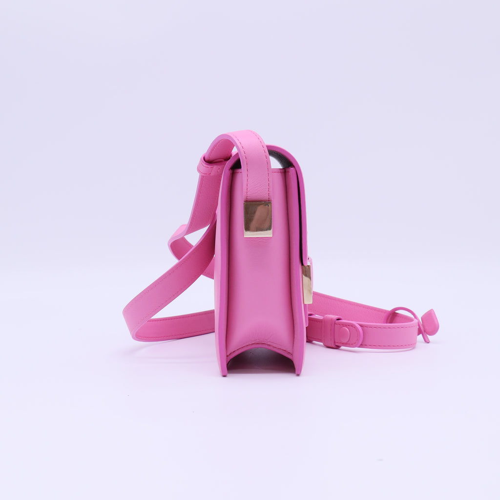 Madame leather crossbody bag B22598