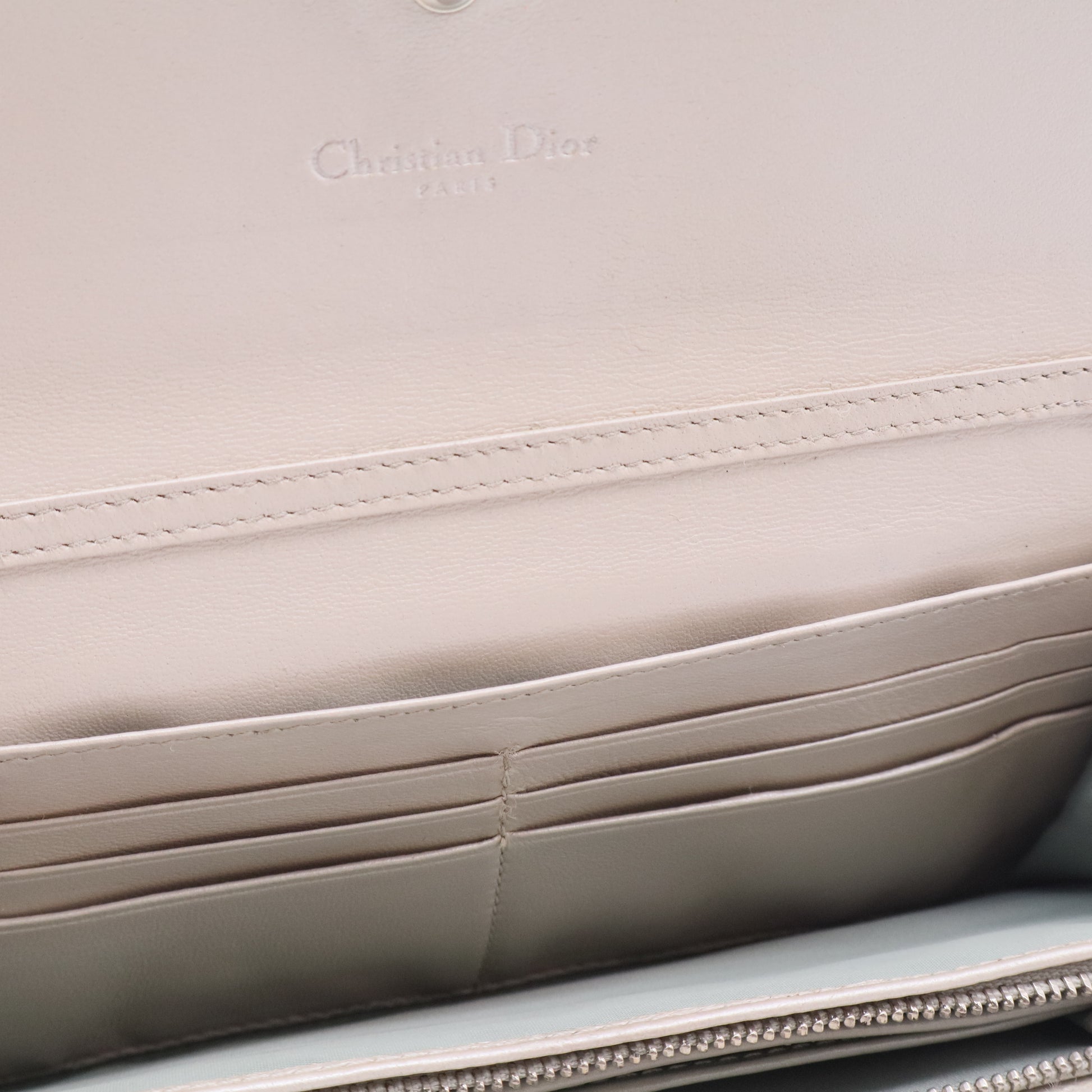 Patent Ultimate Wallet Argent