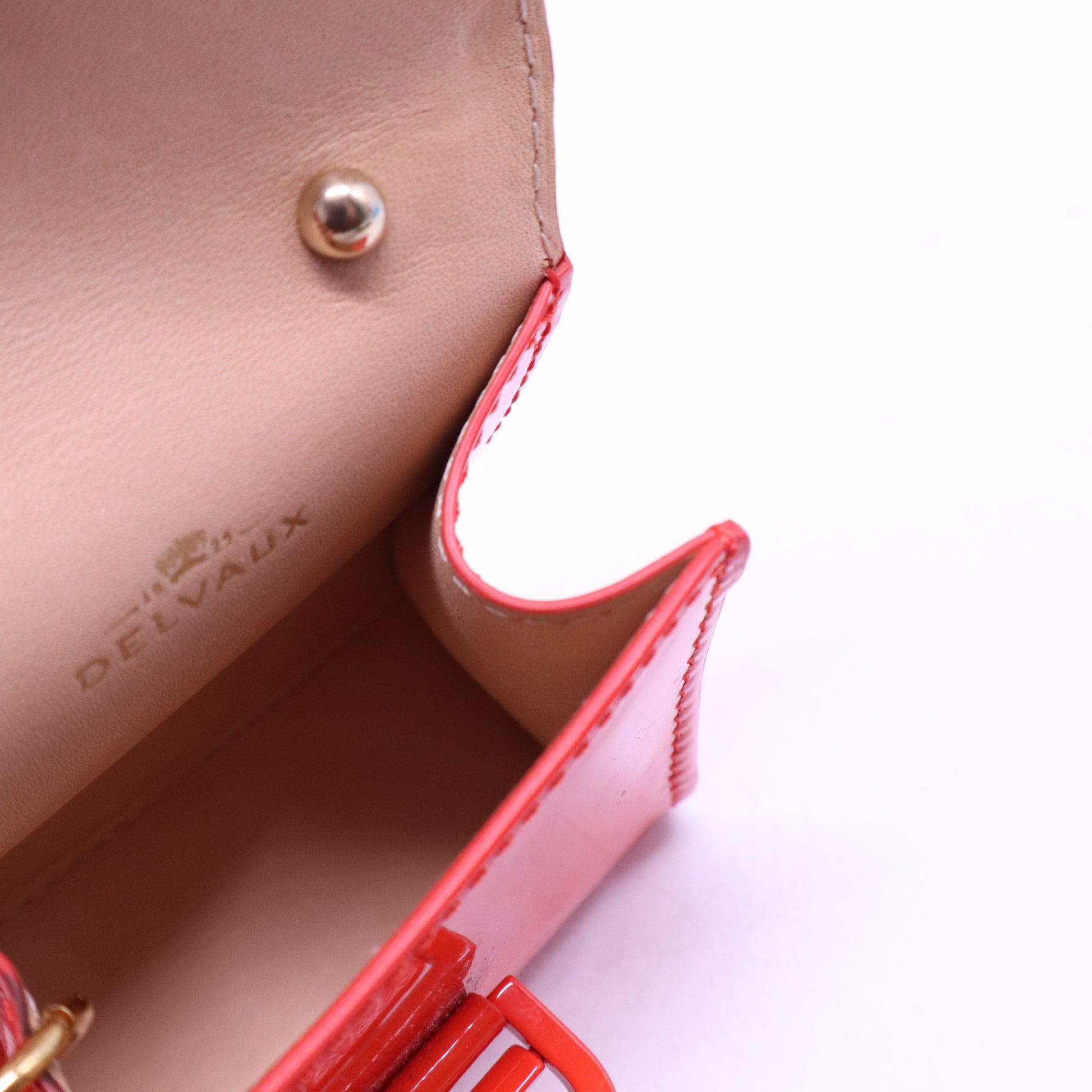 Brilliant Charm in patent B21409
