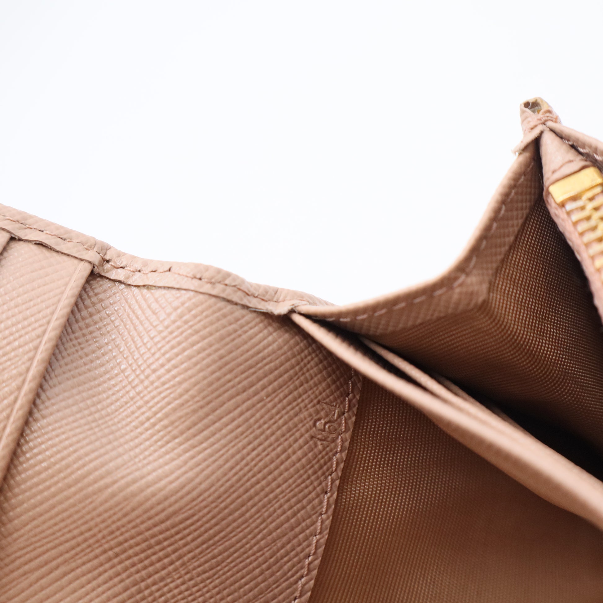 Cammeo Saffiano Metal Leather Long Continental Wallet