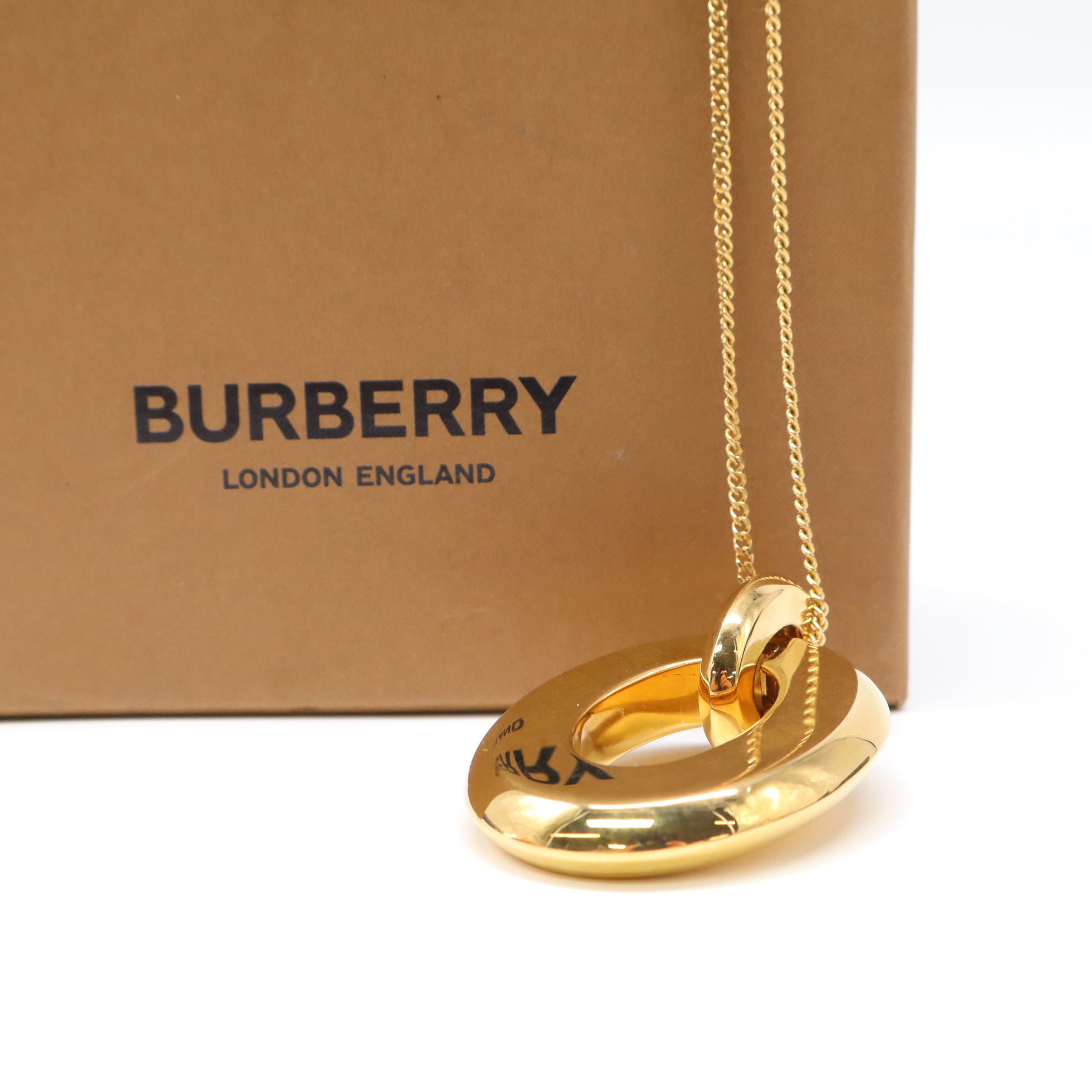 Burberry London England necklace W22003