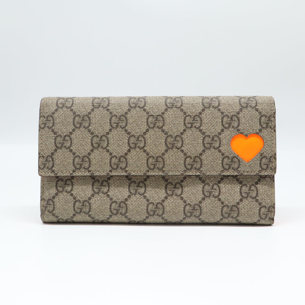 Gucci GG Supreme Heart Cutout Continental Wallet W21644