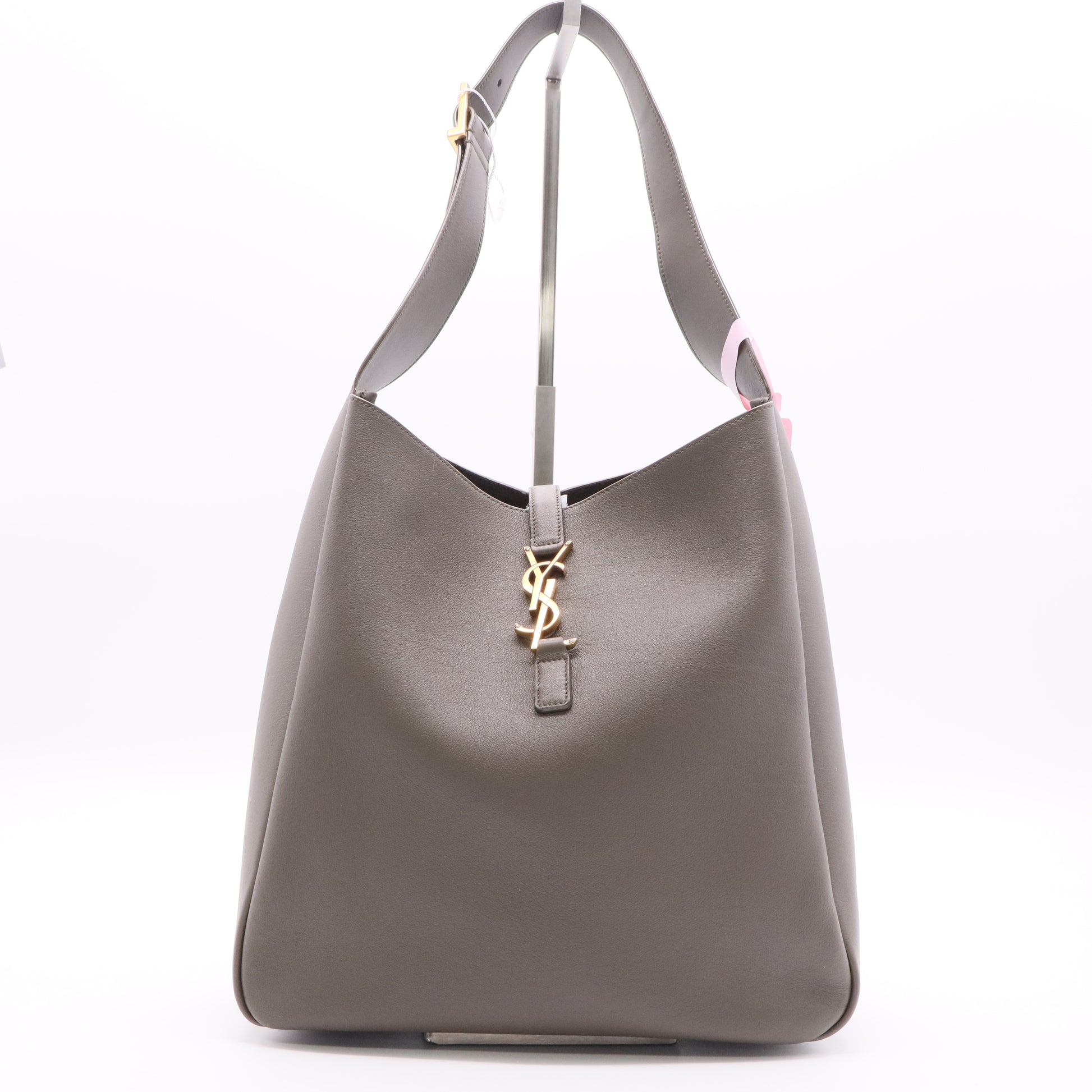 Year2024 Supple Calfskin Large Le 5 A 7 Soft Hobo Dusty Grey twins