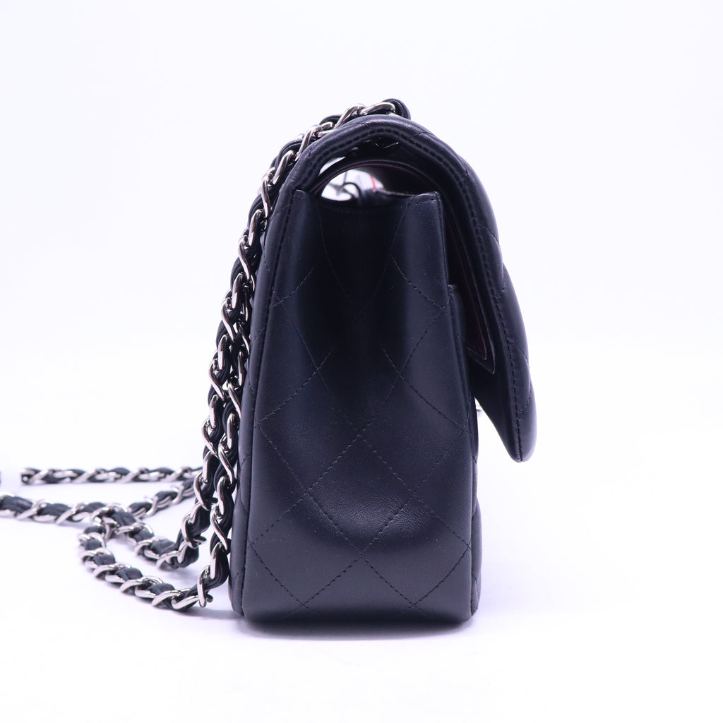Jumbo Classic Double Flap Bag  B21349