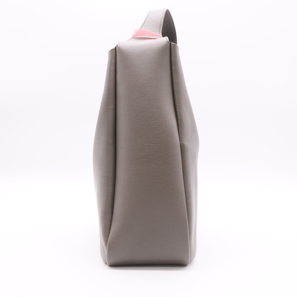 Year2024 Supple Calfskin Large Le 5 A 7 Soft Hobo Dusty Grey twins