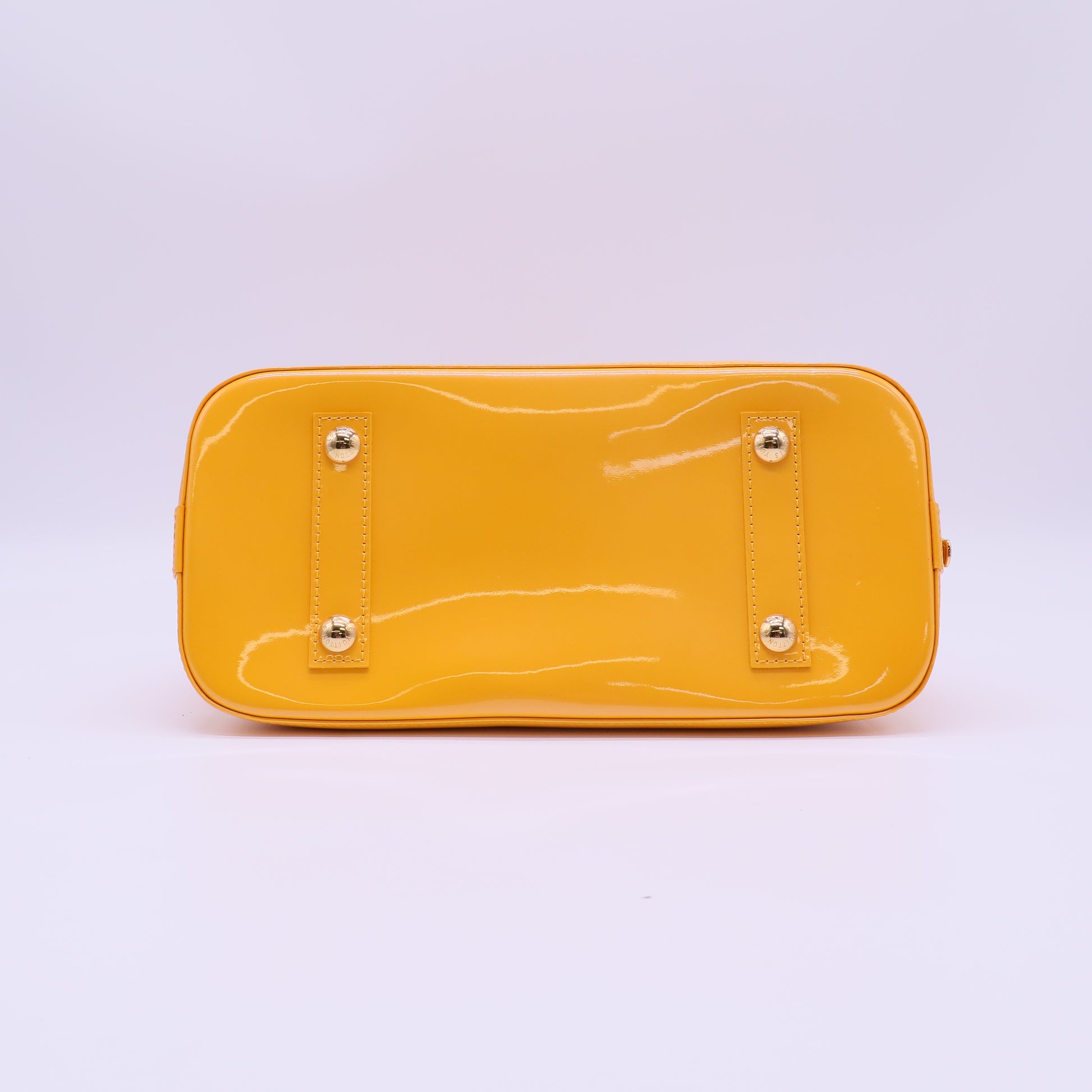 Louis Vuitton Jaune Passion Monogram Vernis Alma PM Bag B22589
