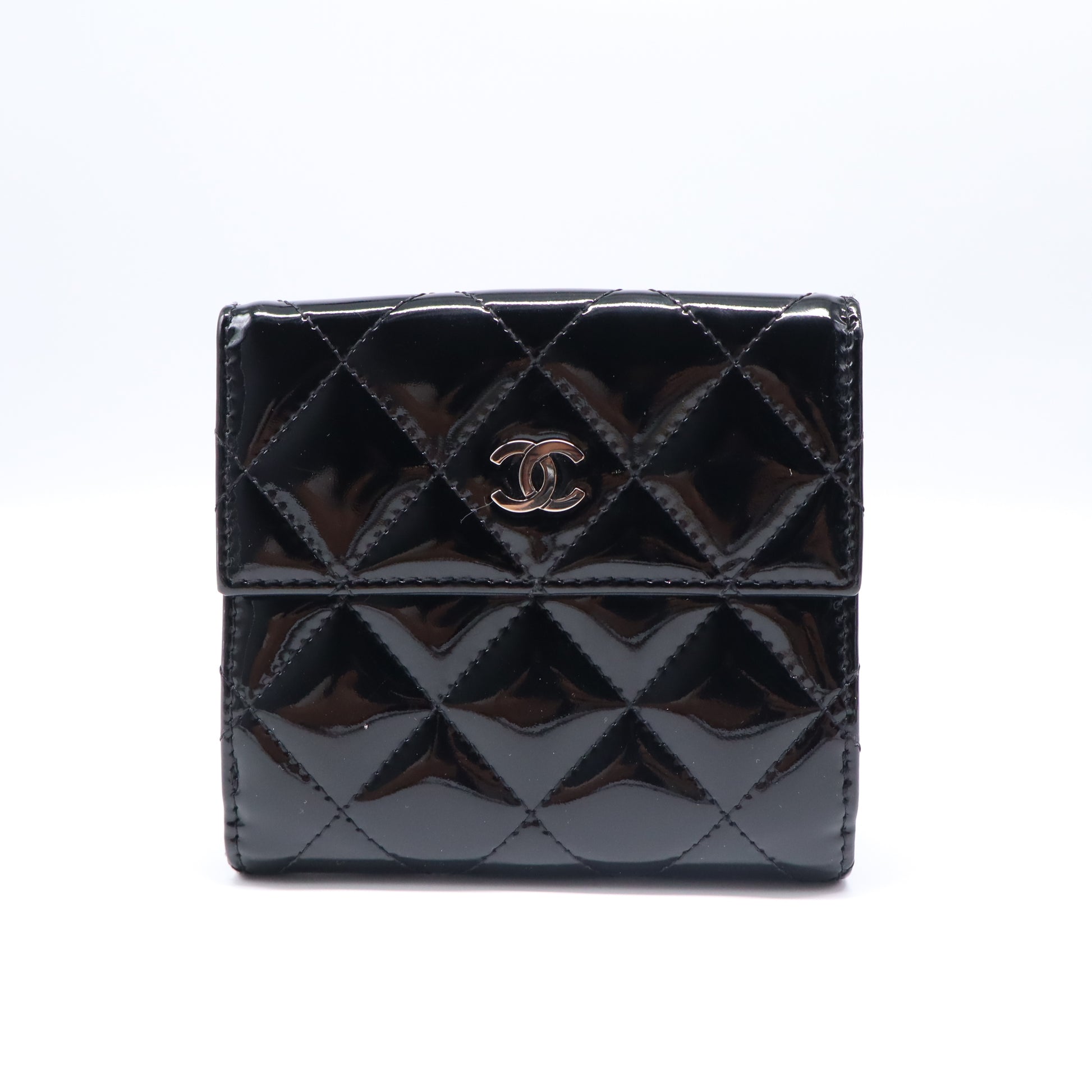 Chanel Patent Quilted Small Flap Wallet W21629