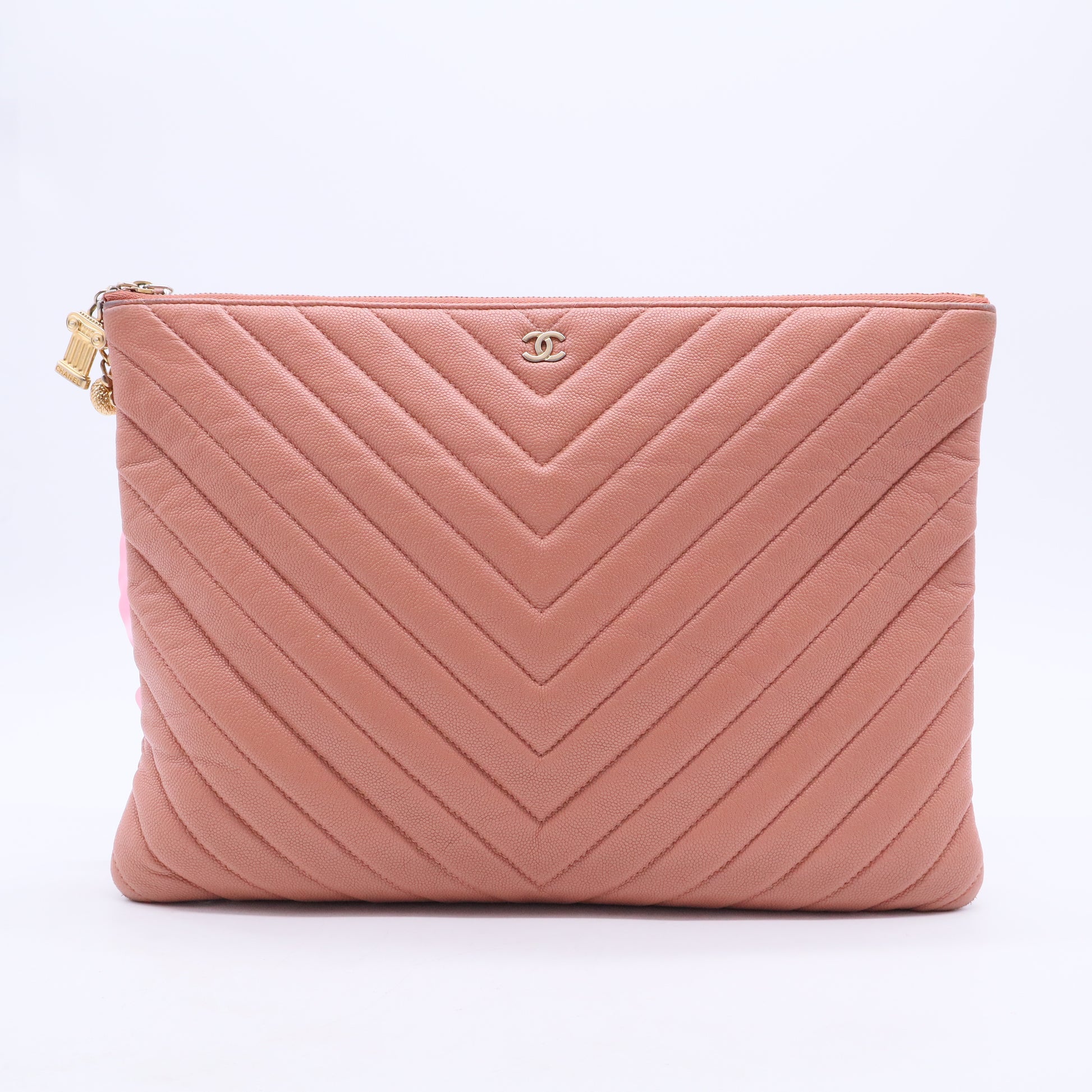 Charm O Case Pouch Chevron Lambskin Medium Twins LDJ3050