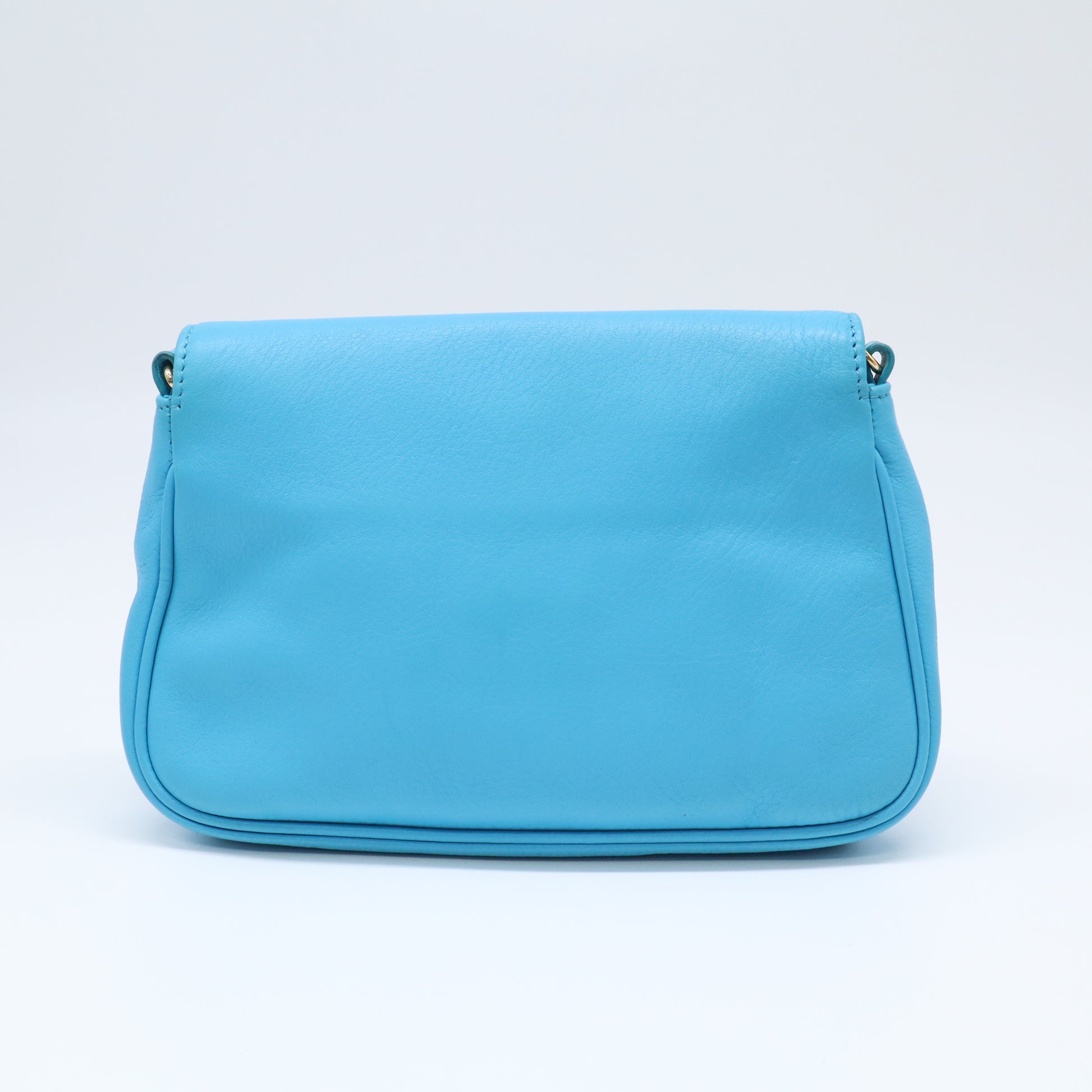 Fendista Pochette Crossbody Bag B22507