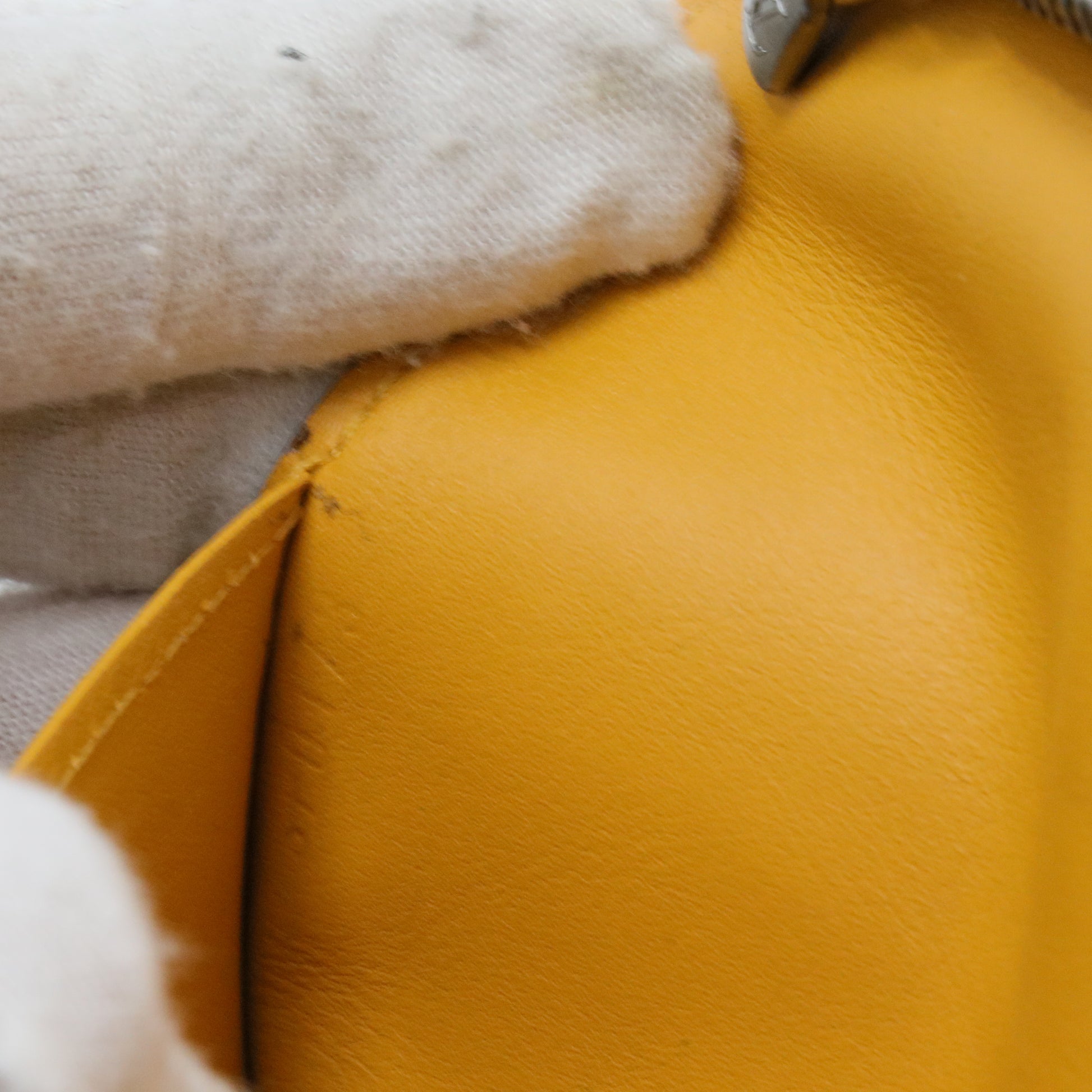 Brazza Wallet Damier Graphite Yellow