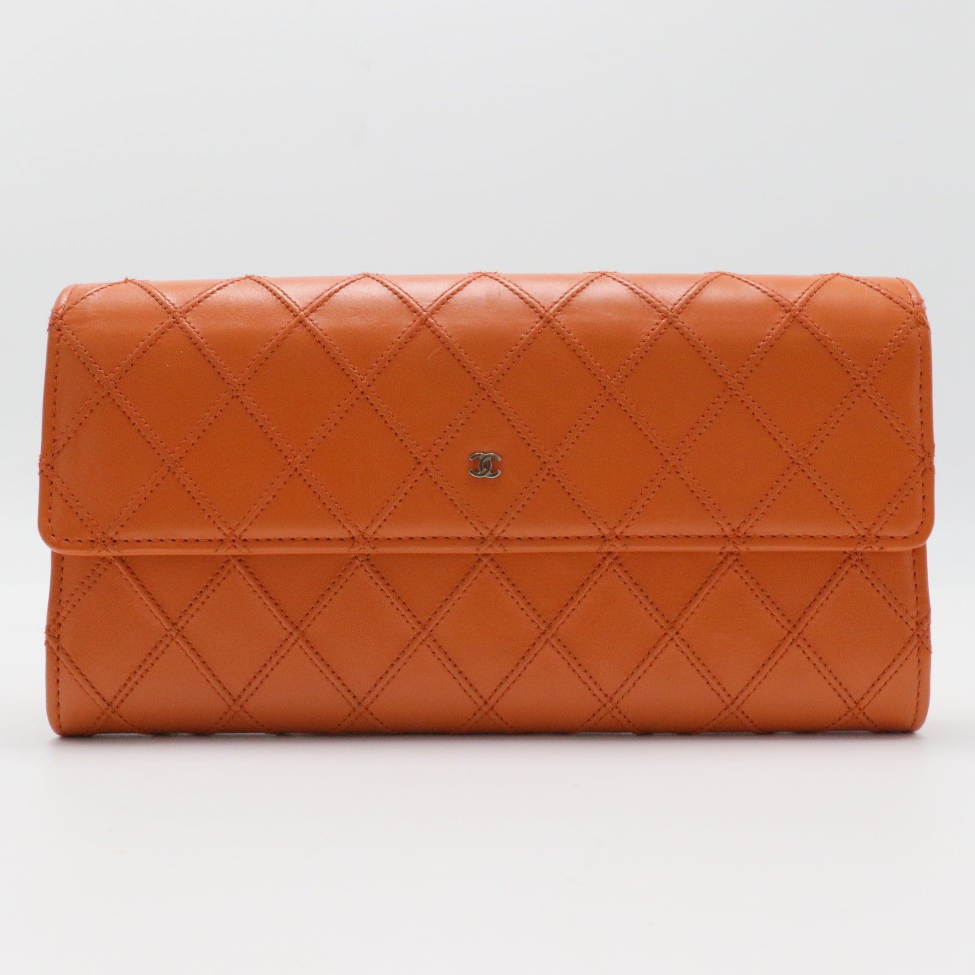 Interlocking CC Logo Wallet