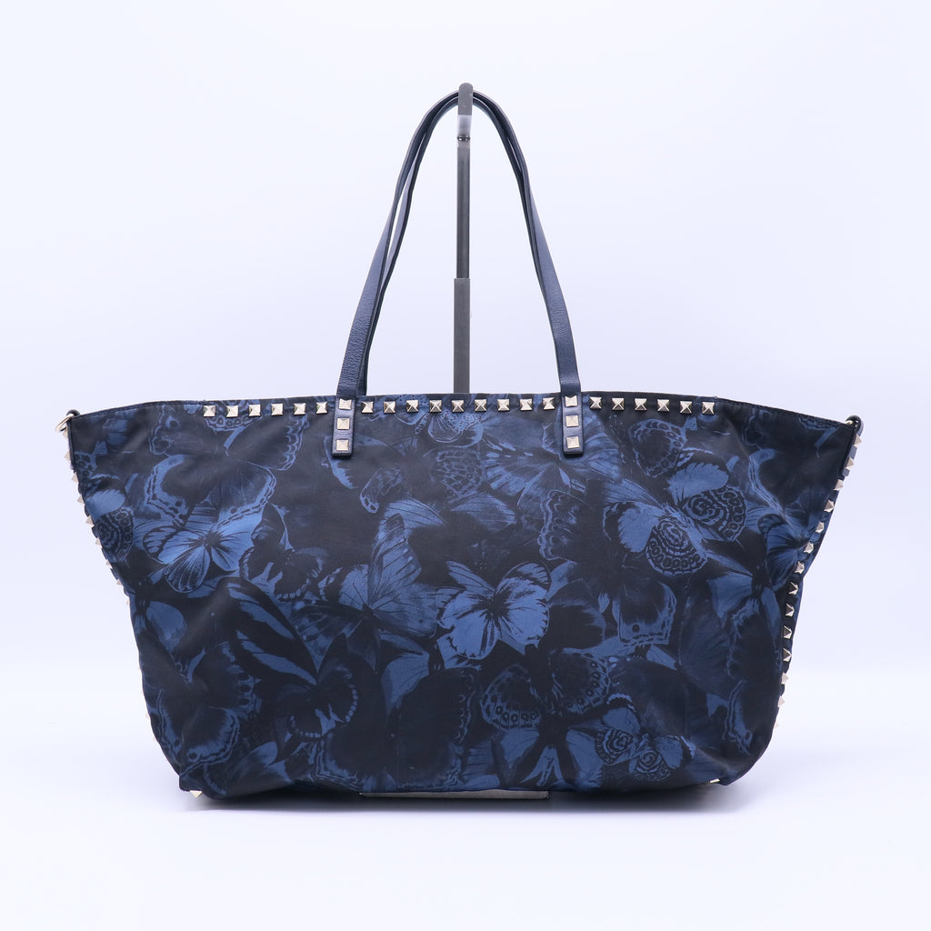 Garavani Atelier Large Rockstud Nylon Tote Bag B22178