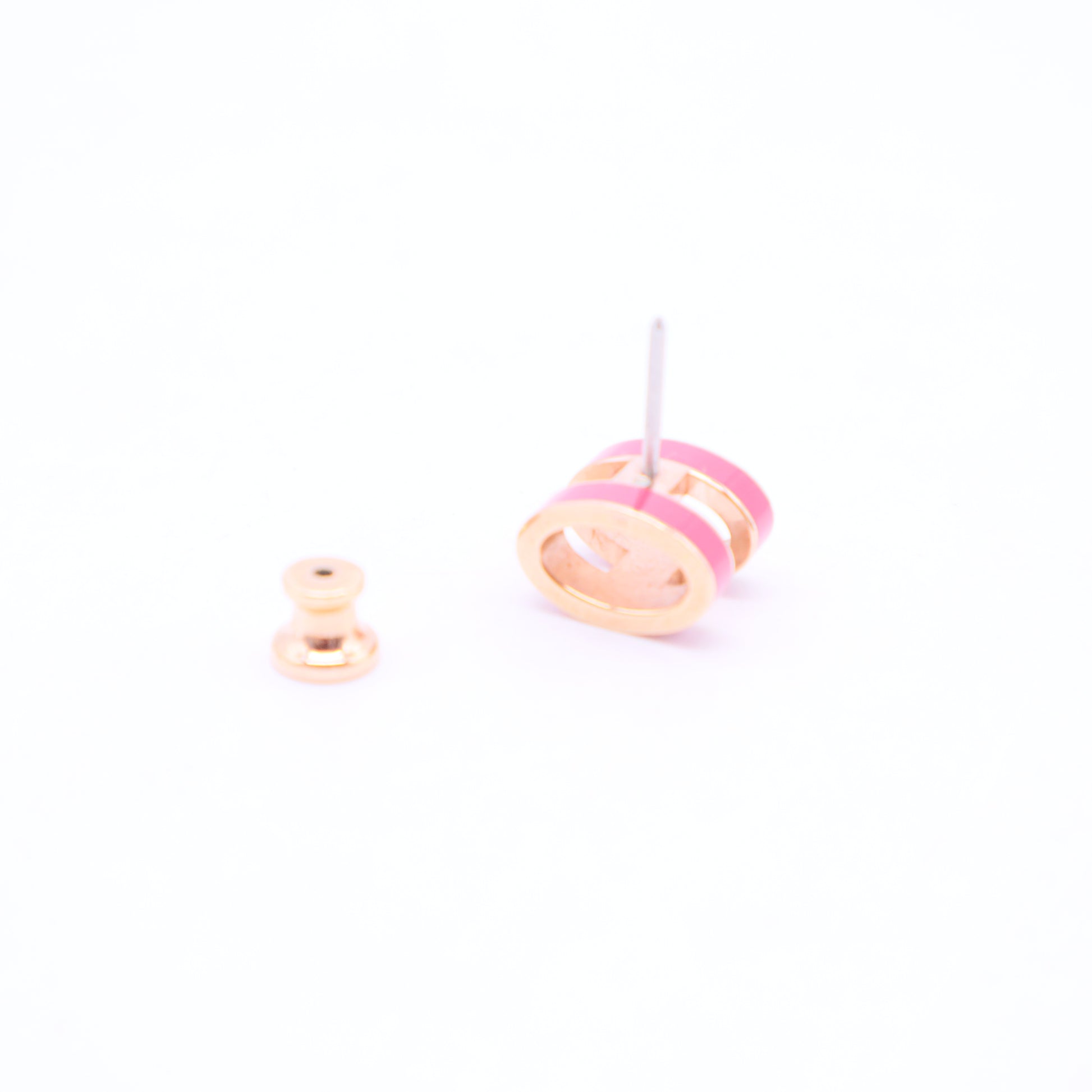 Pop H Stud Earrings twins w20378