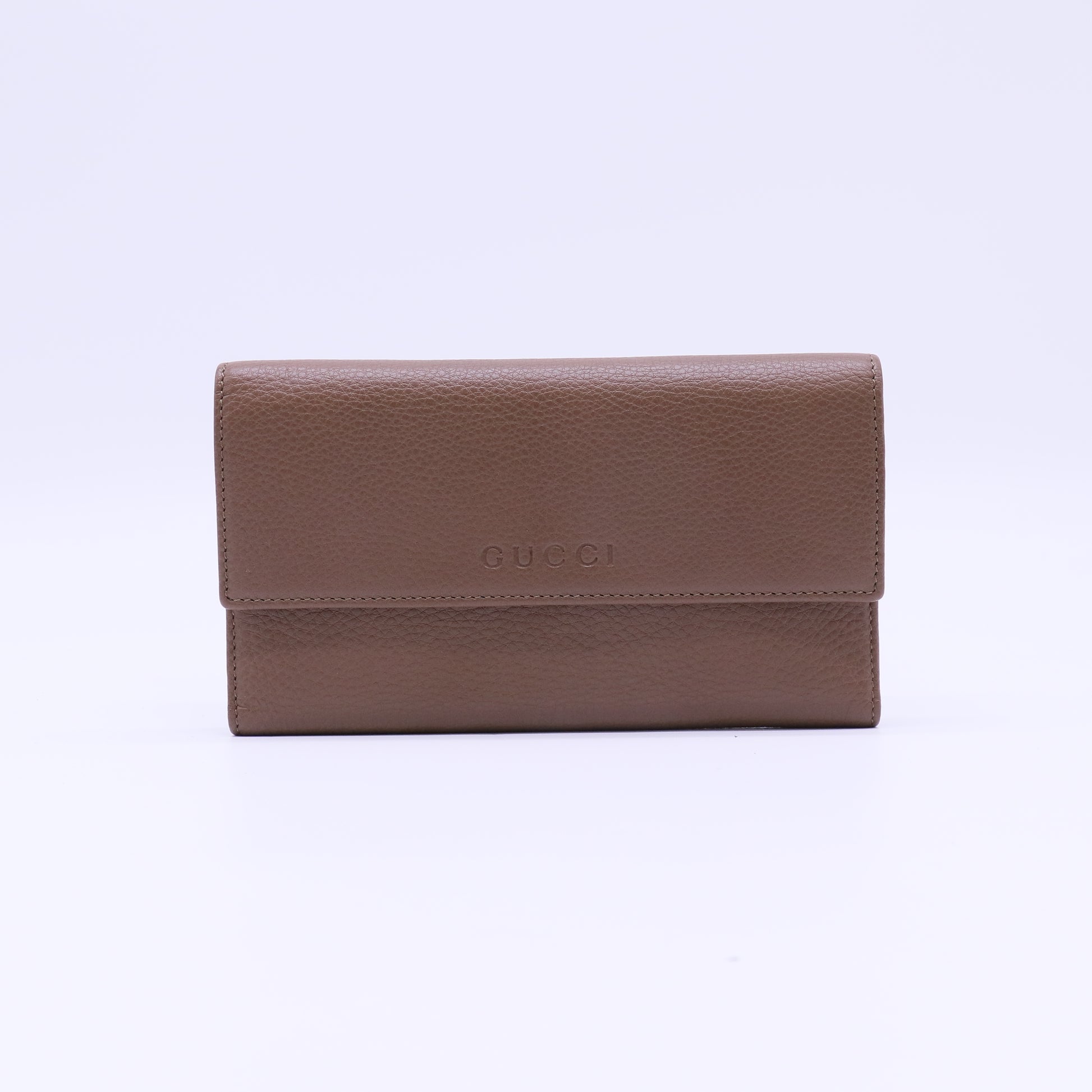 Gucci Logo Embossed Flap Wallet W22007