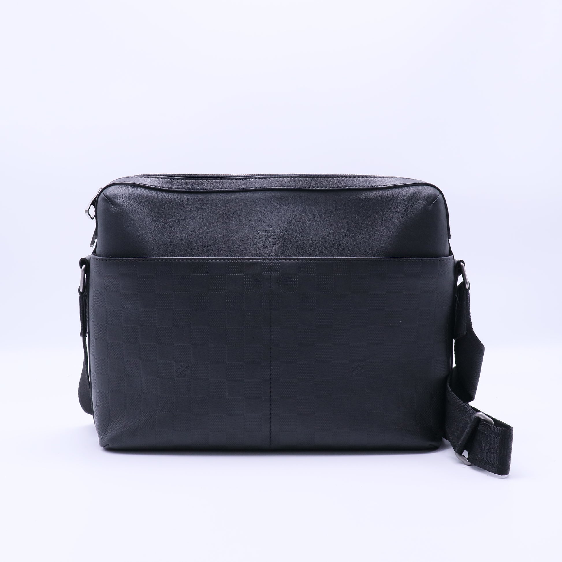 Louis Vuitton Damier Infini Calypso MM Messenger Bag B22199