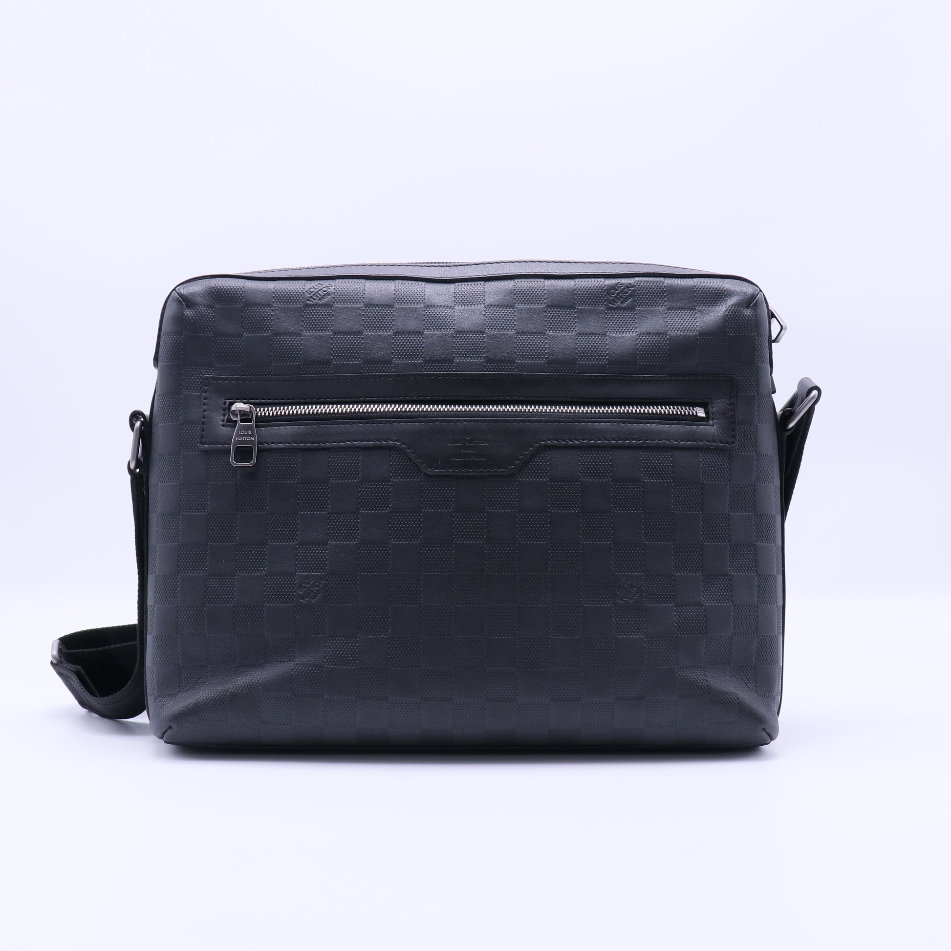 Louis Vuitton Damier Infini Calypso MM Messenger Bag B22199
