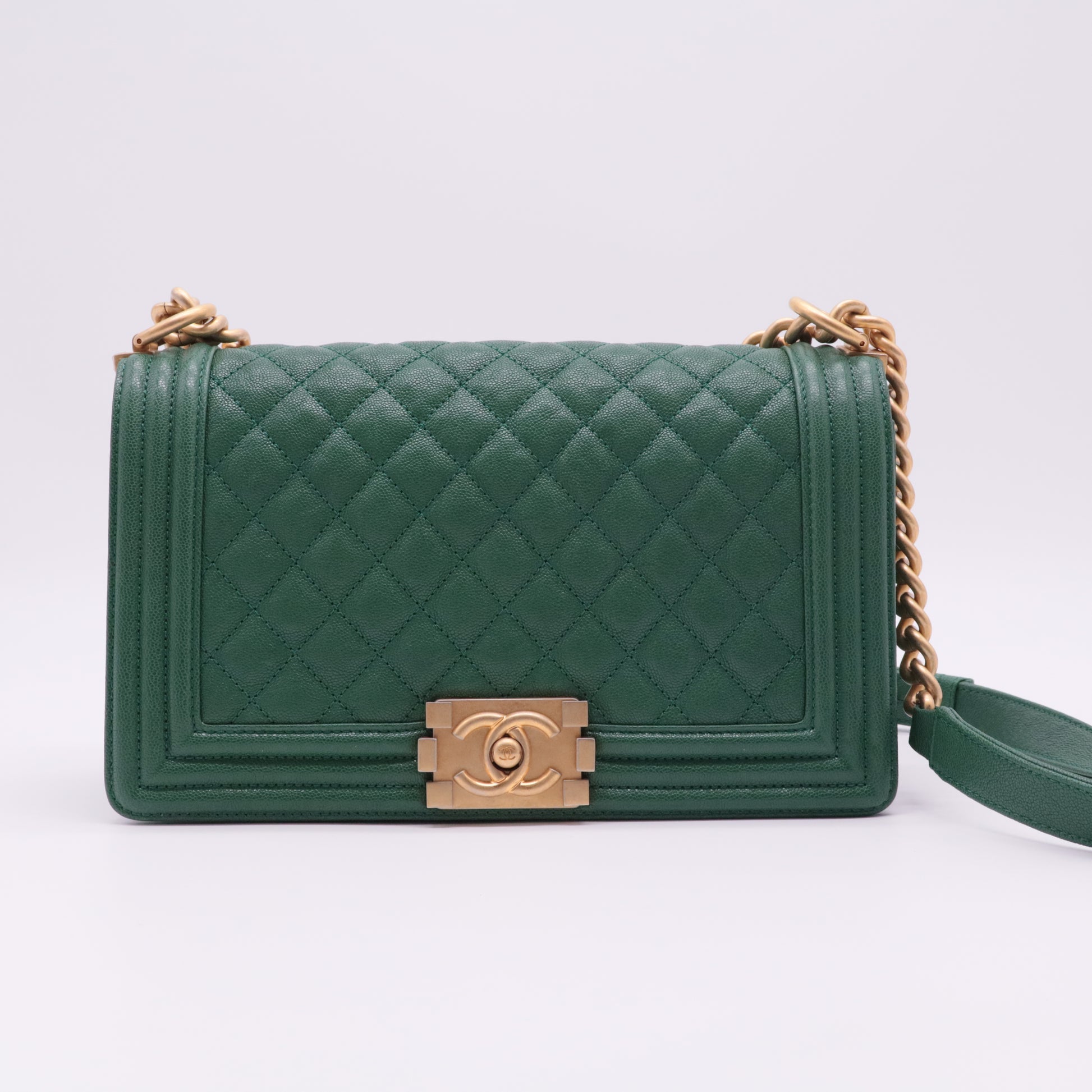 Caviar Quilted Medium Boy Flap Green twins