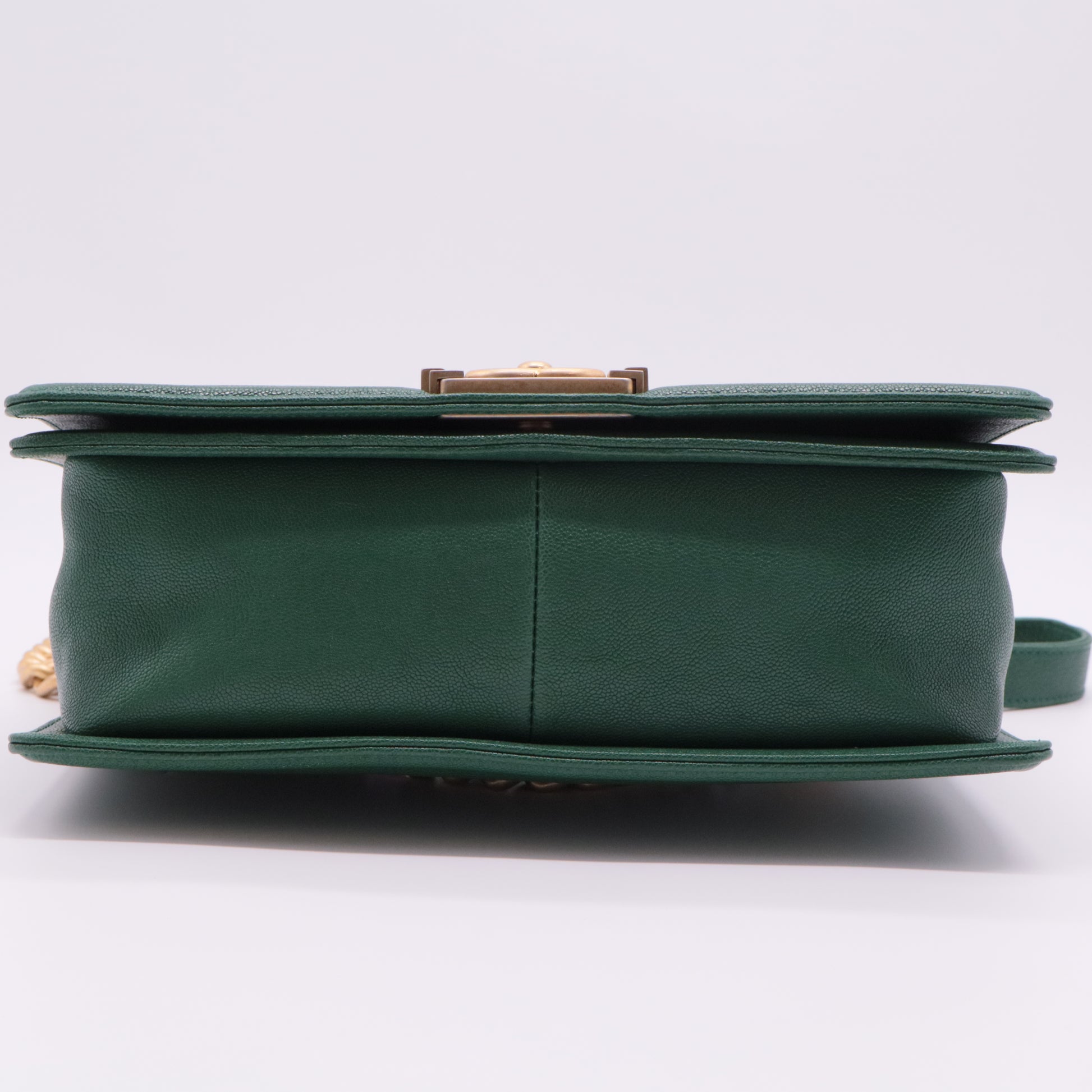 Caviar Quilted Medium Boy Flap Green twins