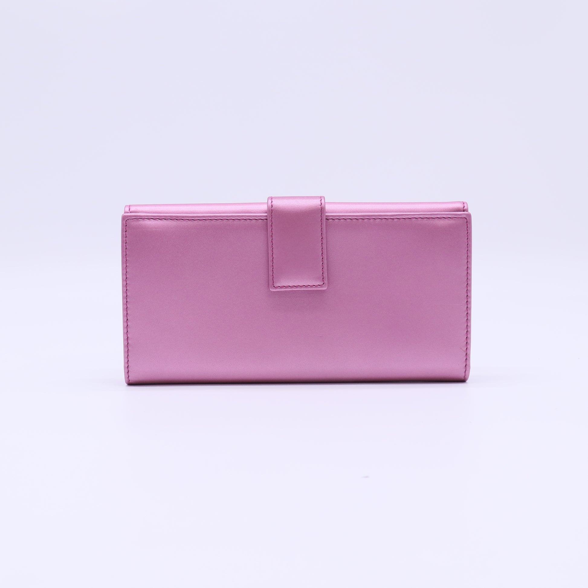 Gucci Silver Ring Lock Flap Wallet W22017