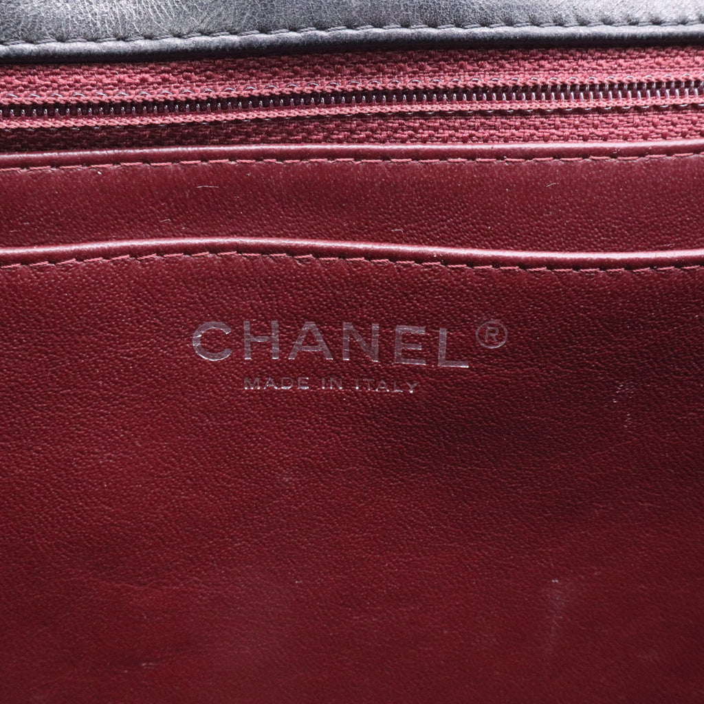 Classic Flap Bag Quilted Lambskin Jumbo Twins