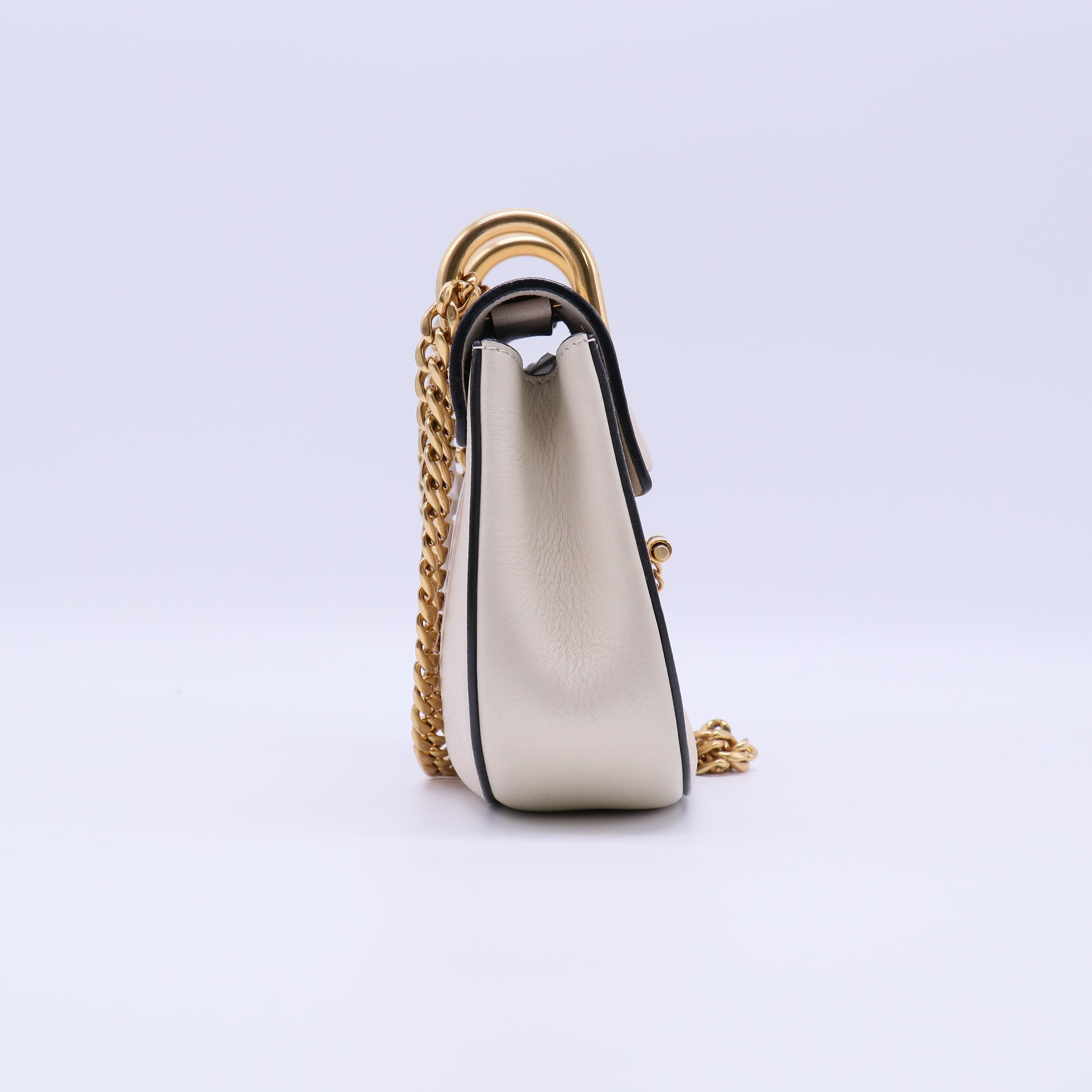 Chloé Leather Drew B21669