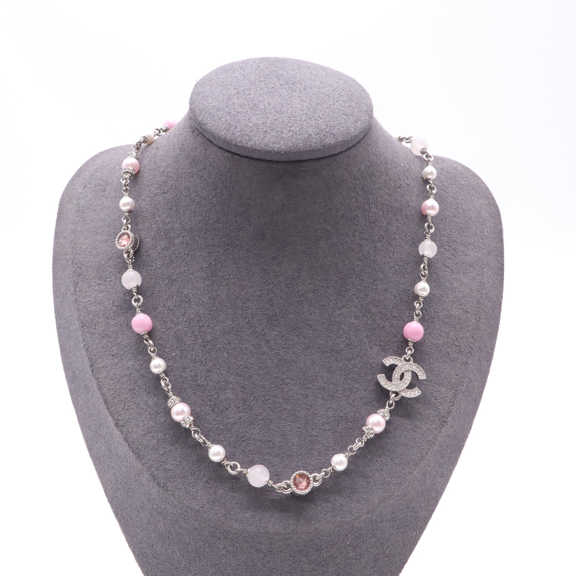 Chanel Pearl and Resin Crystal CC Necklace twins LDJ5072
