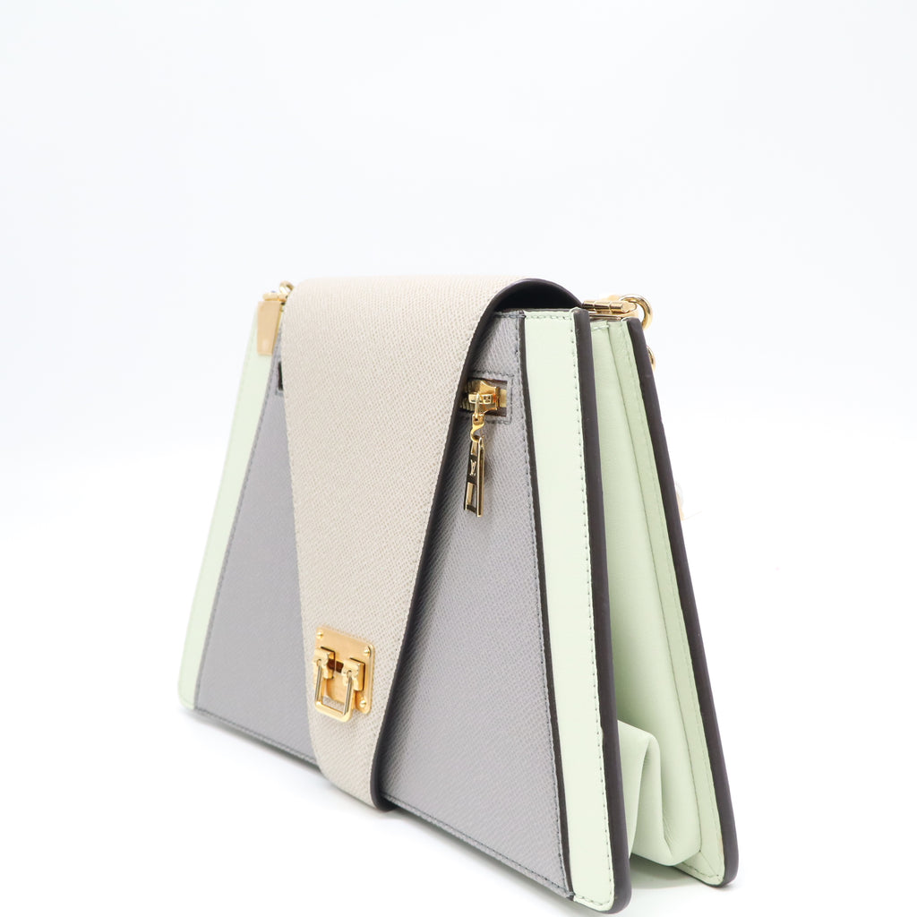 Louis Vuitton Taiga Trapeze Gray Pistachio Green twins LDJ4398