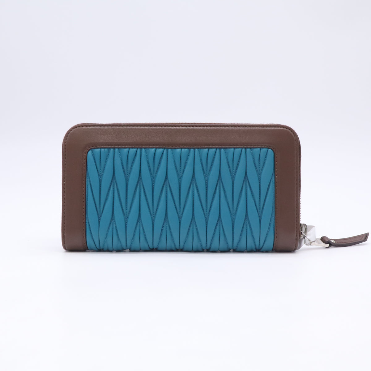Miu Miu Matelassé zip-around wallet W23146
