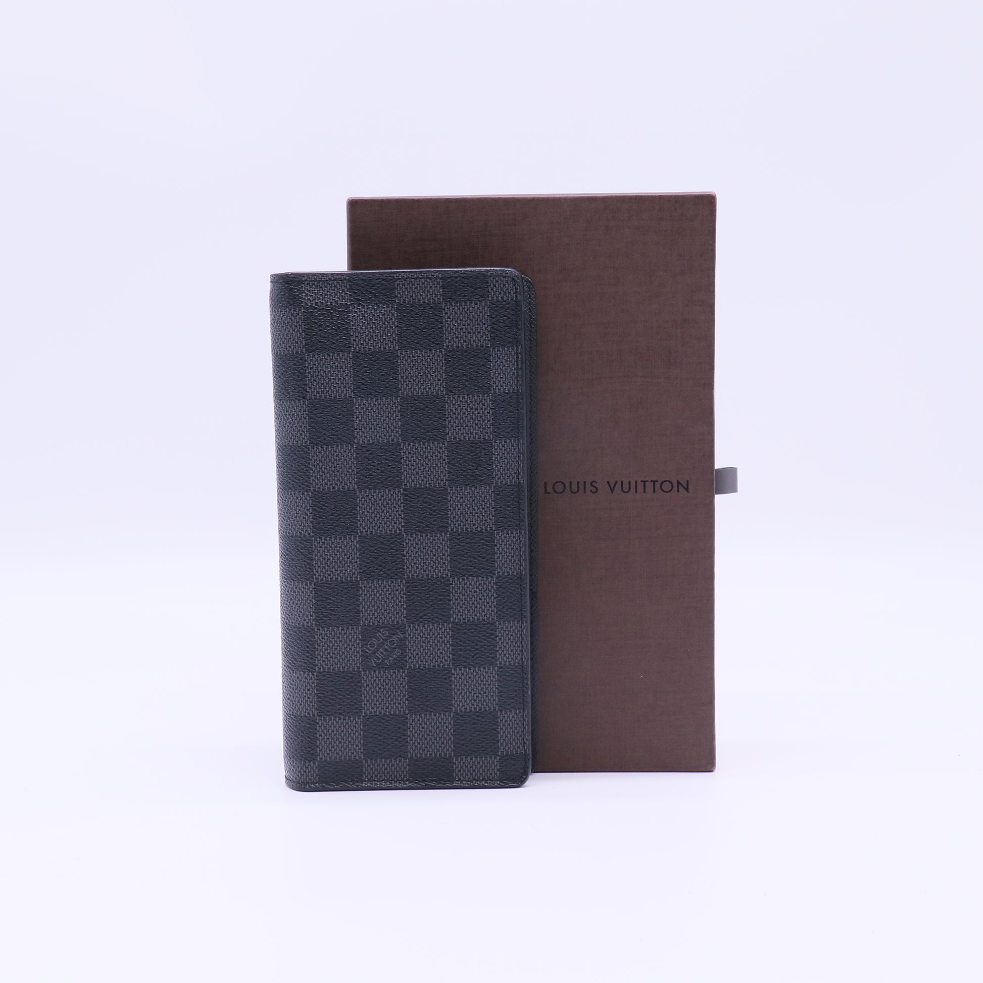 Louis Vuitton Brazza Wallet W21666