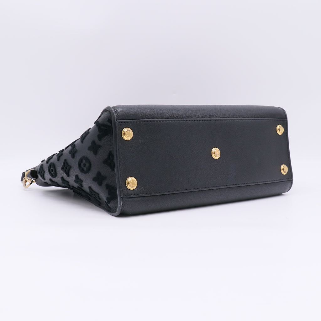 Louis Vuitton Black Leather and Monogram Tuff On My Side Bag twins LDJ5051