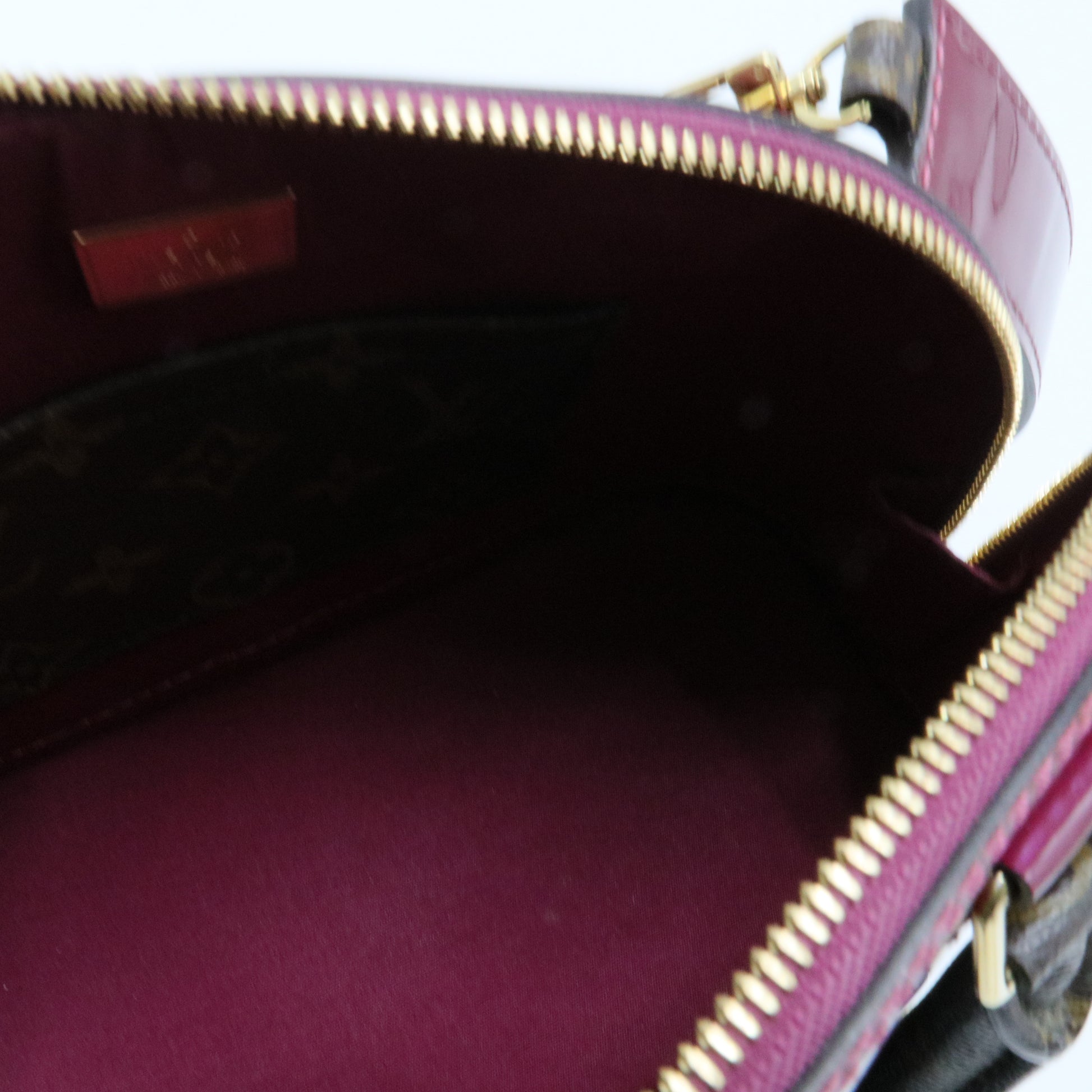 Vernis Miroir Alma BB Handbag