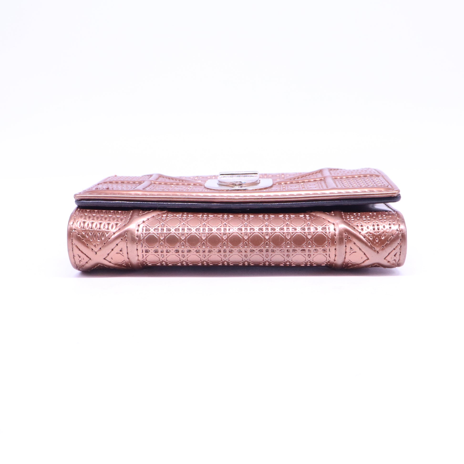 Metallic Micro Cannage Patent Leather Diorama Trifold Wallet B21183