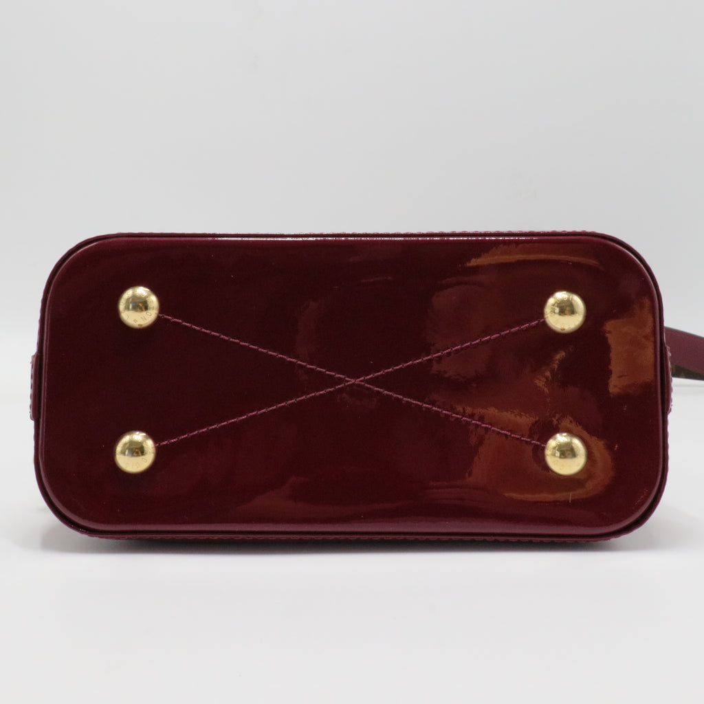 Vernis Miroir Alma BB Handbag