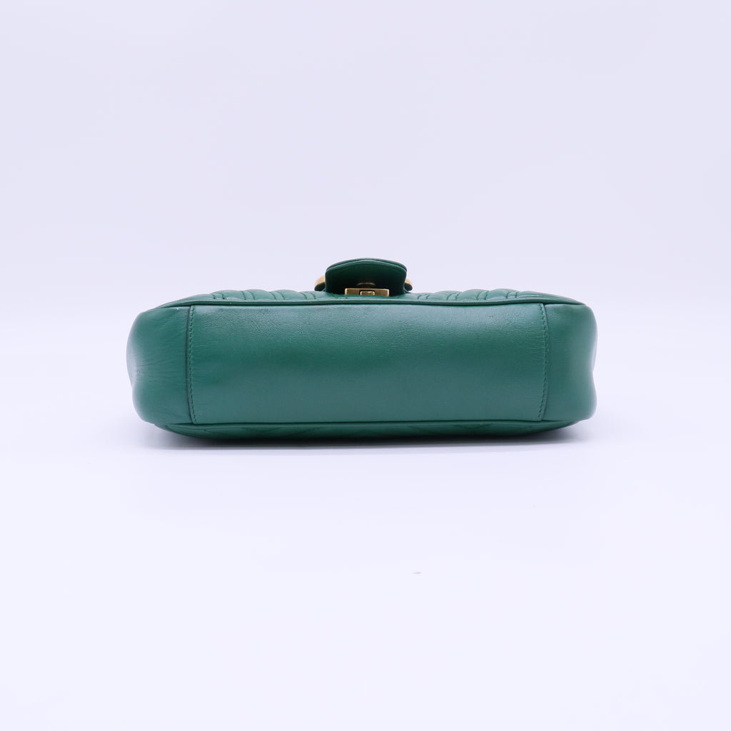 GG Marmont Flap Bag Matelasse Leather Small B22630