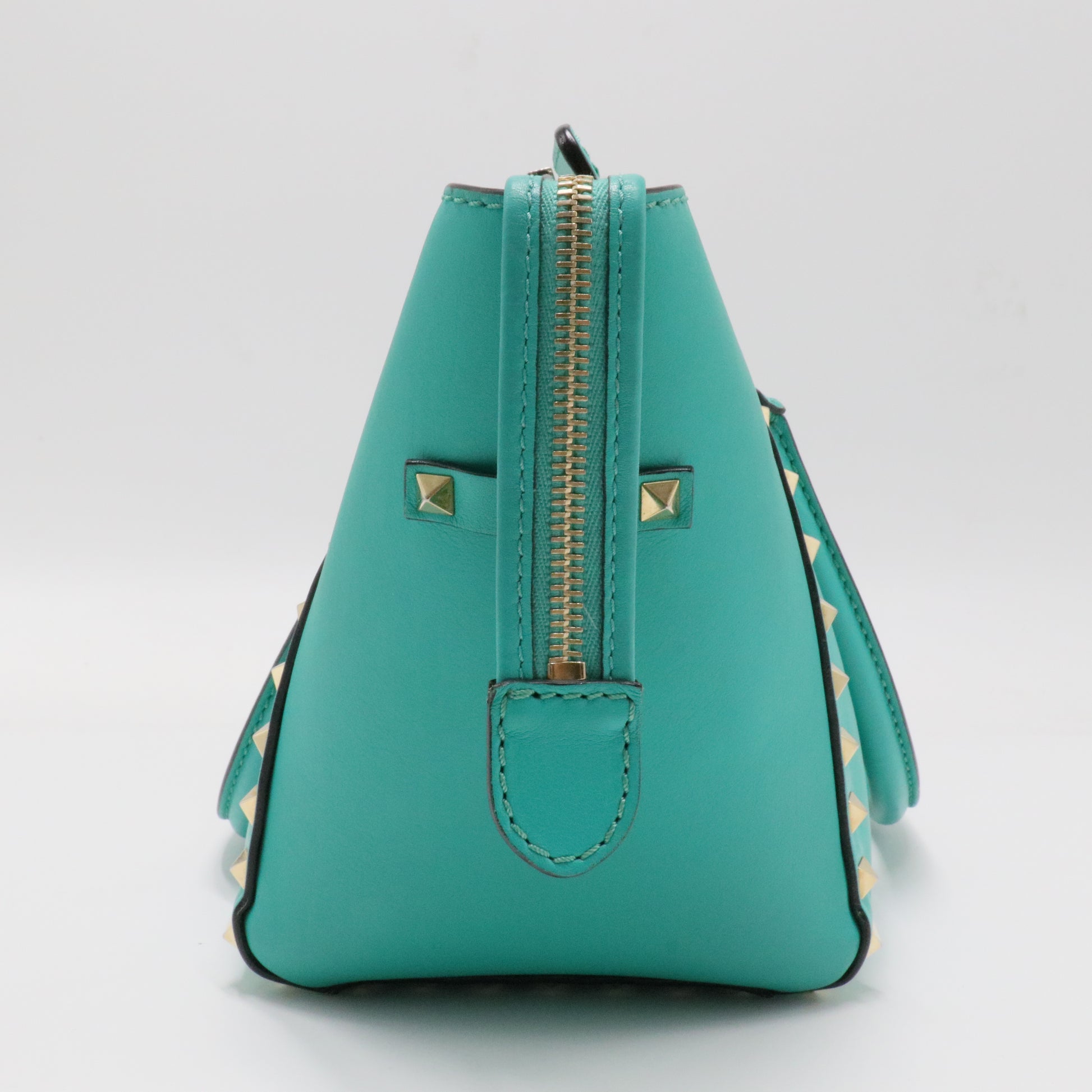 Rockstud Tote Rigid Leather Medium