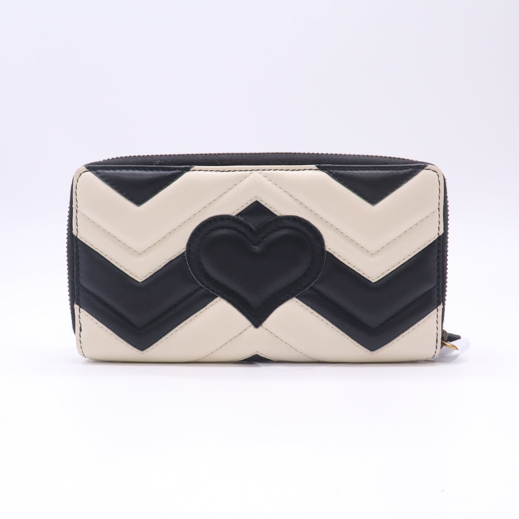 Black/White Chevron Quilted Leather Marmont Zip Around Wallet W22733