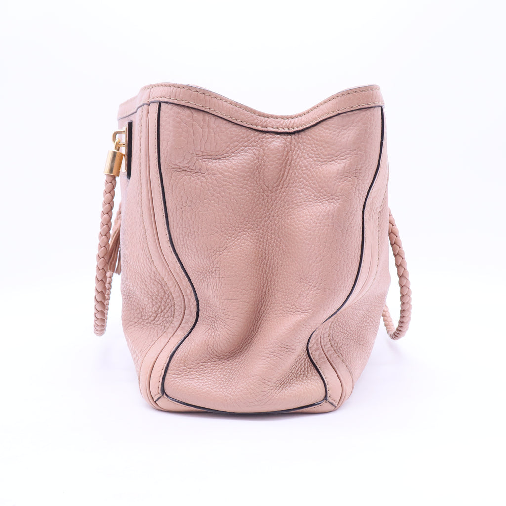 Bella Tote Leather Medium  B20125