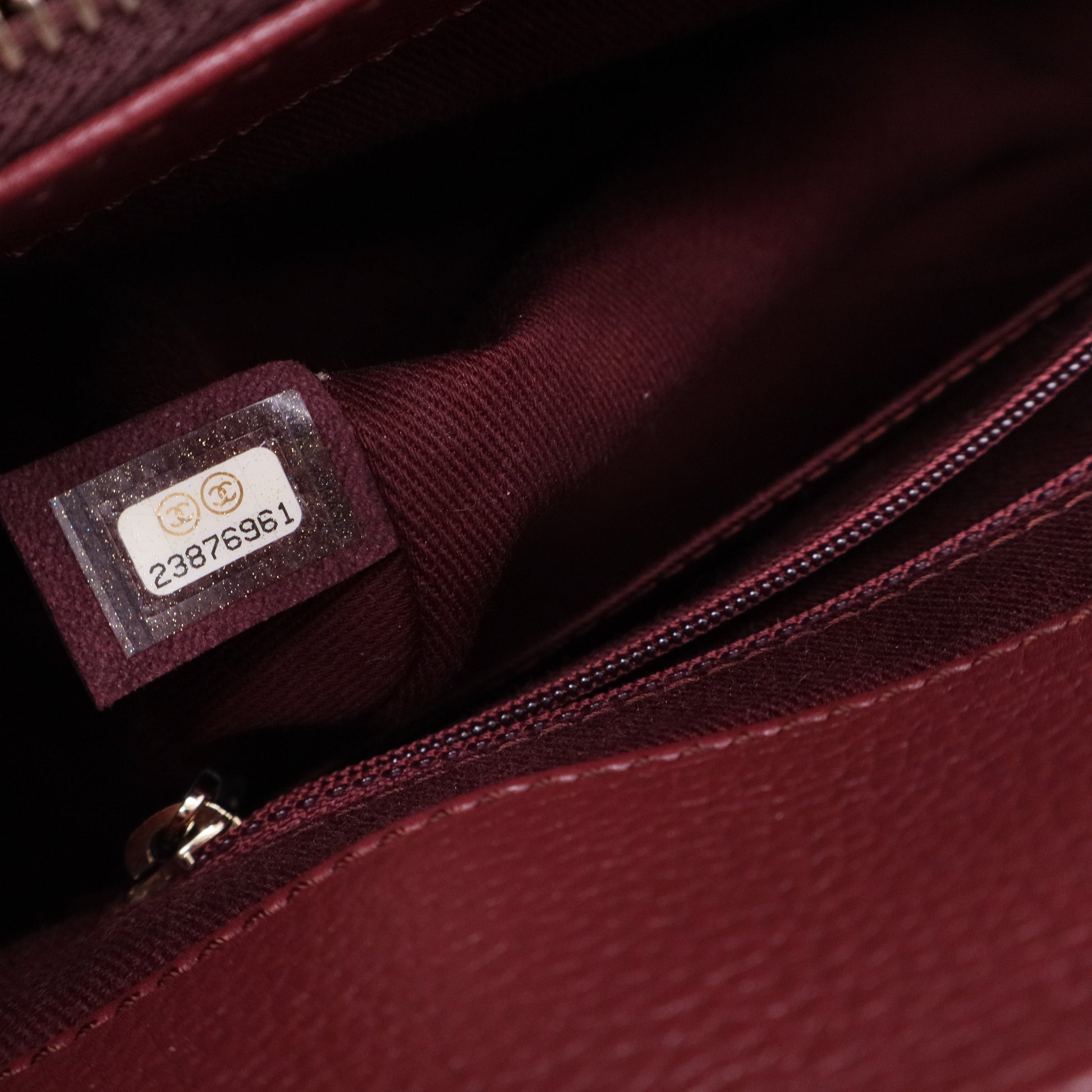 Neo Executive Tote Grained Calfskin Small