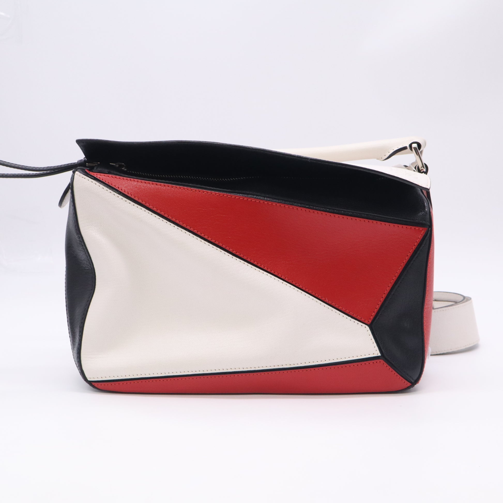 Loewe Tricolor Classic Calfskin Medium Puzzle Bag twins LDJ5882
