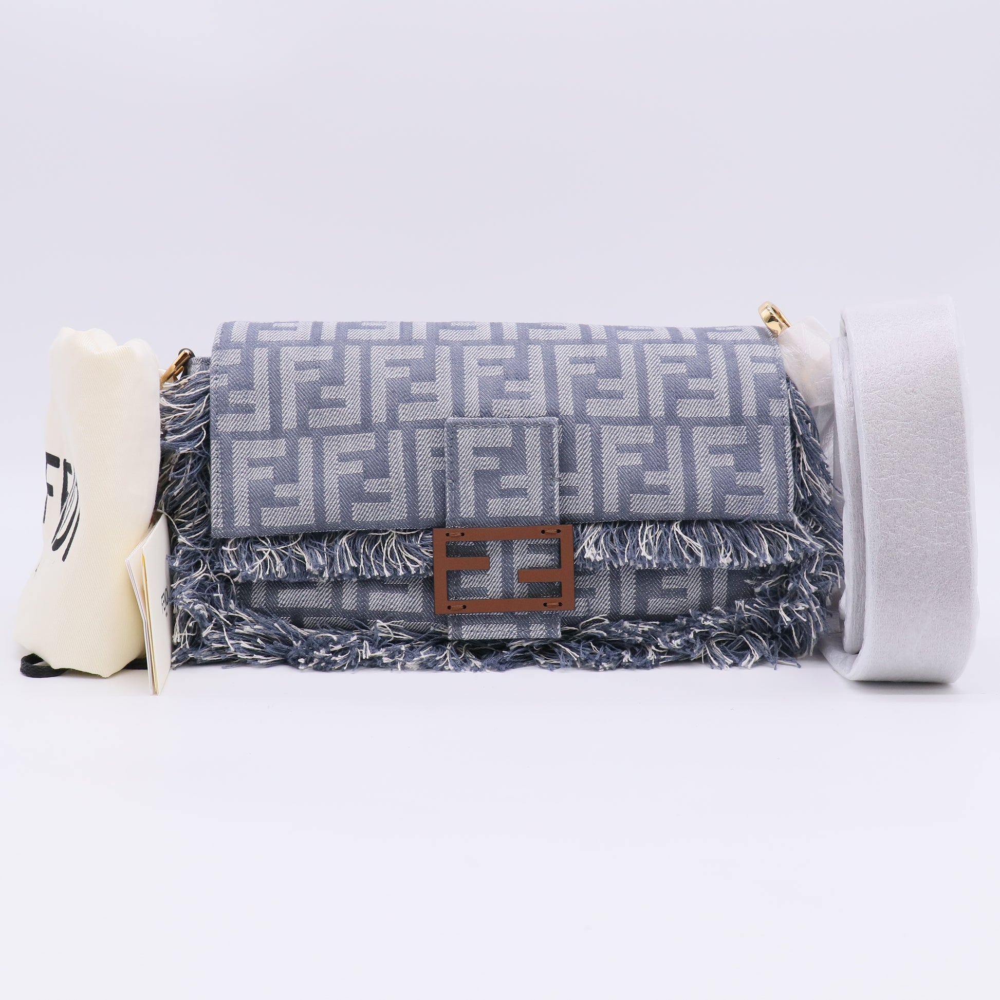 Fendi Baguette Ff Denim & Leather Shoulder Bag in Metallic twins LDJ5060