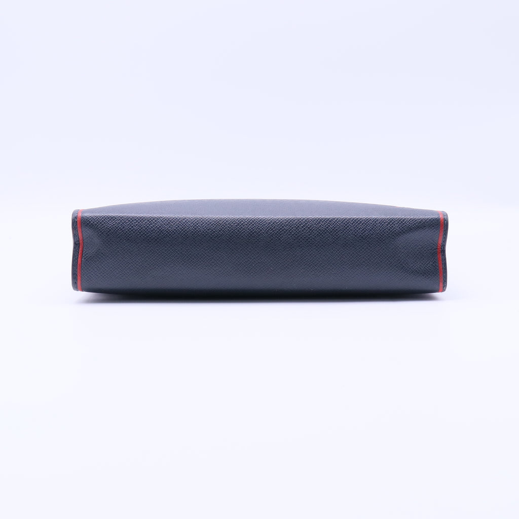 Louis Vuitton Pochette Voyage MM Taiga twins W21585