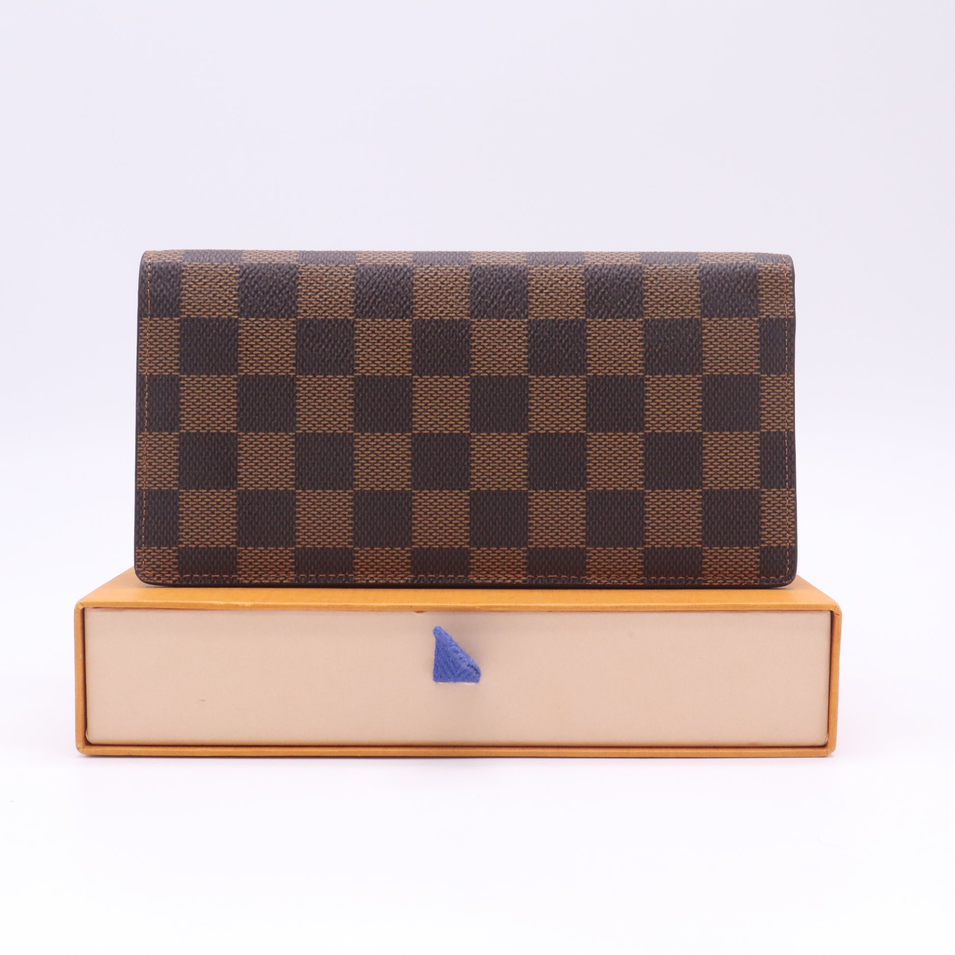 Louis Vuitton Sarah Wallet W22751