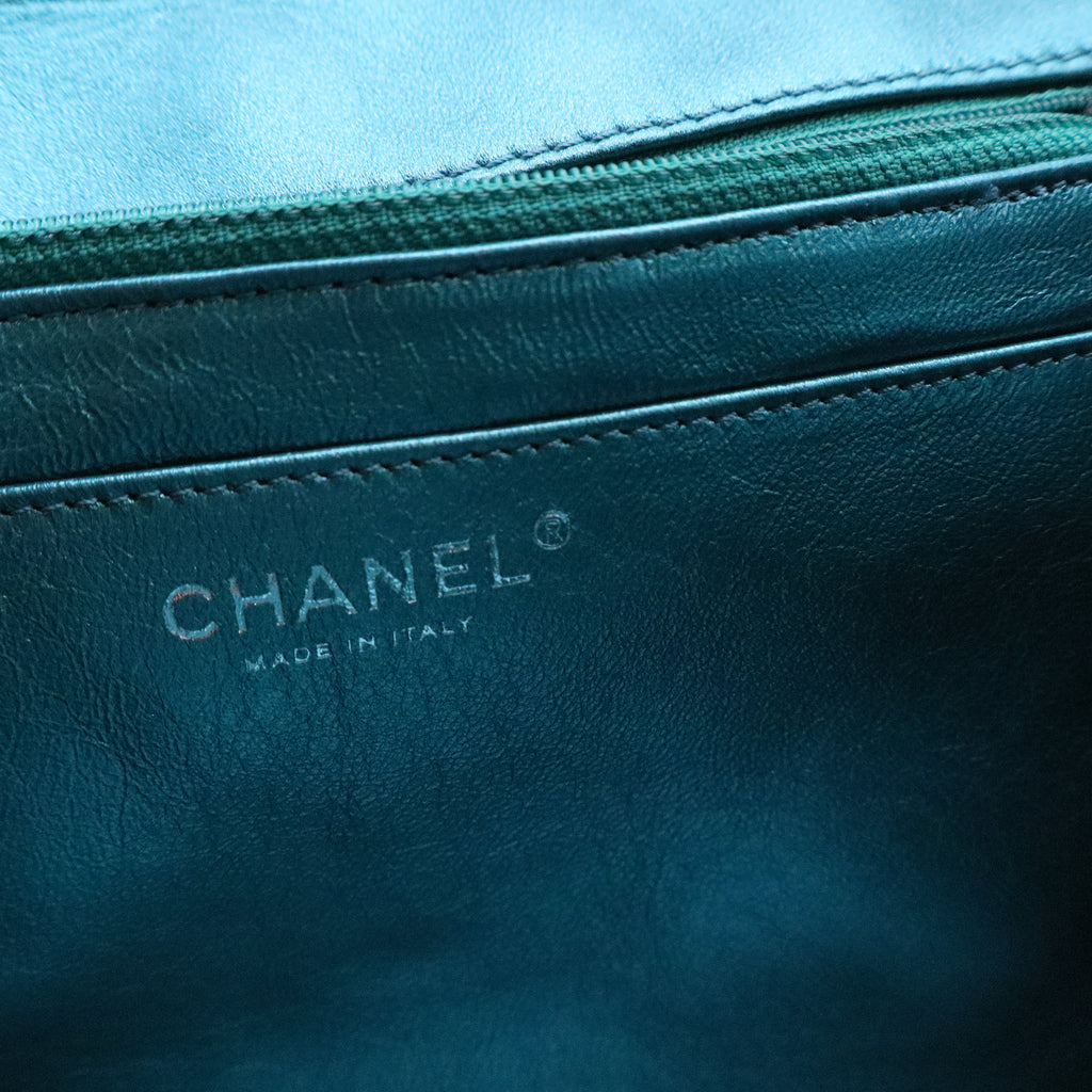 2.55 Metallic Blue Quilted Leather bag