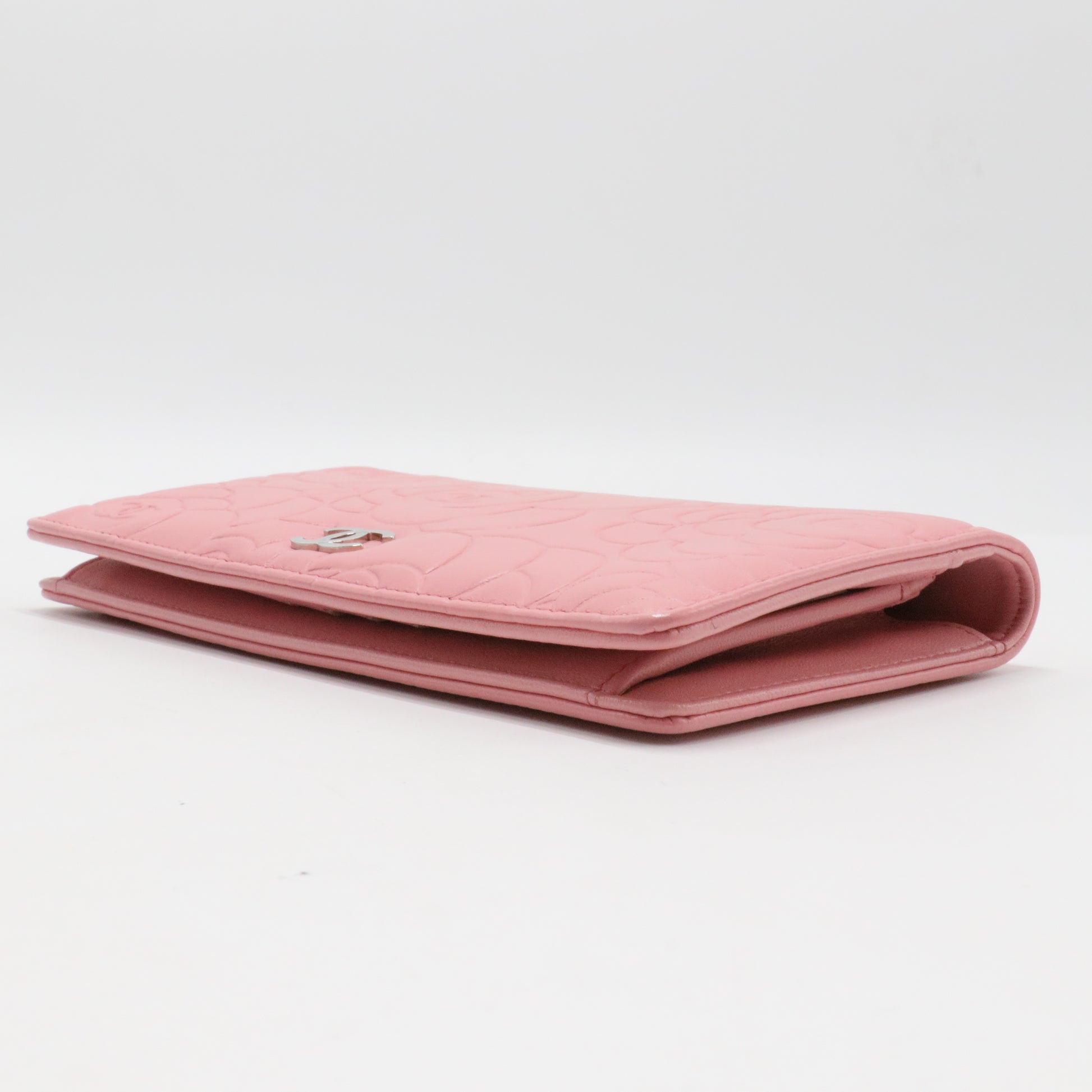 Wallet on Chain Camellia Lambskin