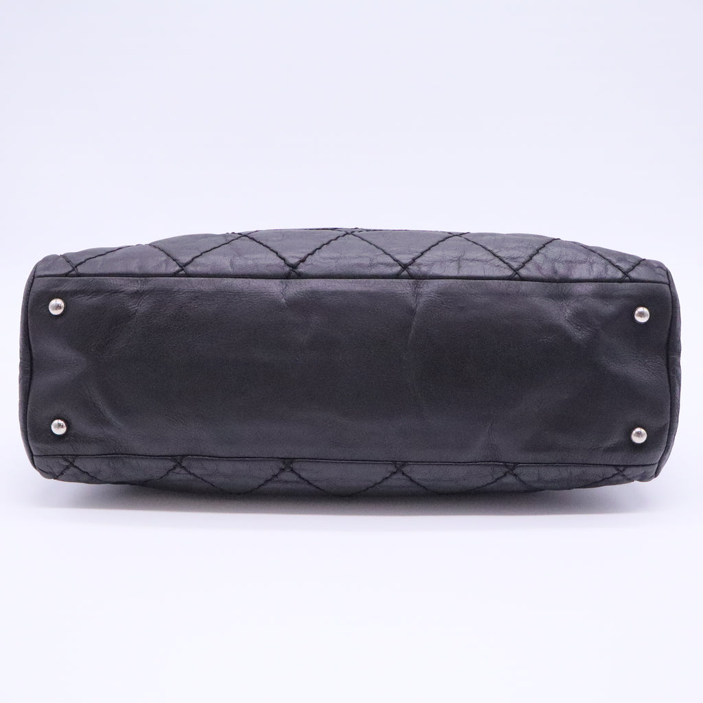 Sea Hit Shoulder Bag Quilted Iridescent Calfskin Medium