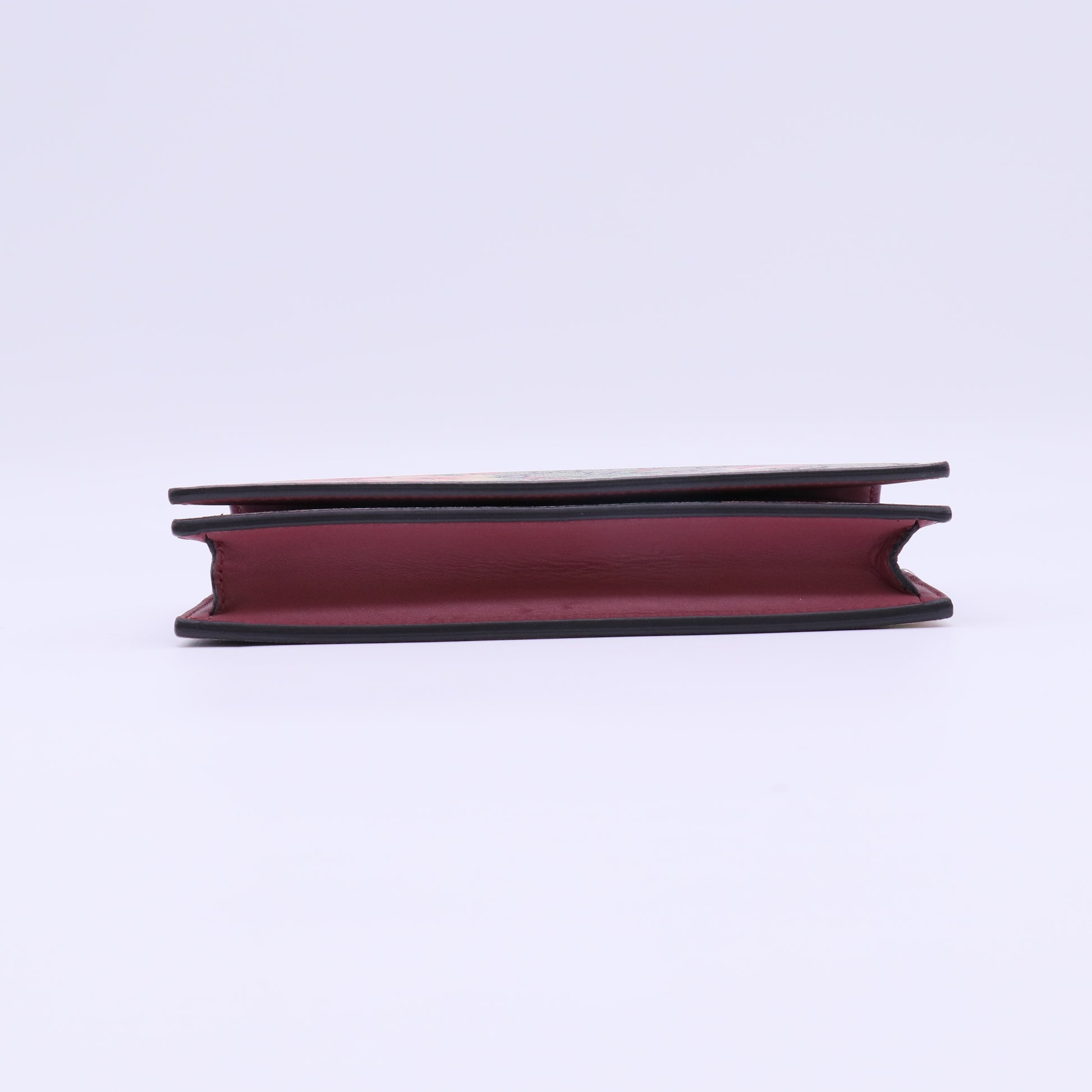 Gucci GG Supreme Blooms Chain Wallet B22671
