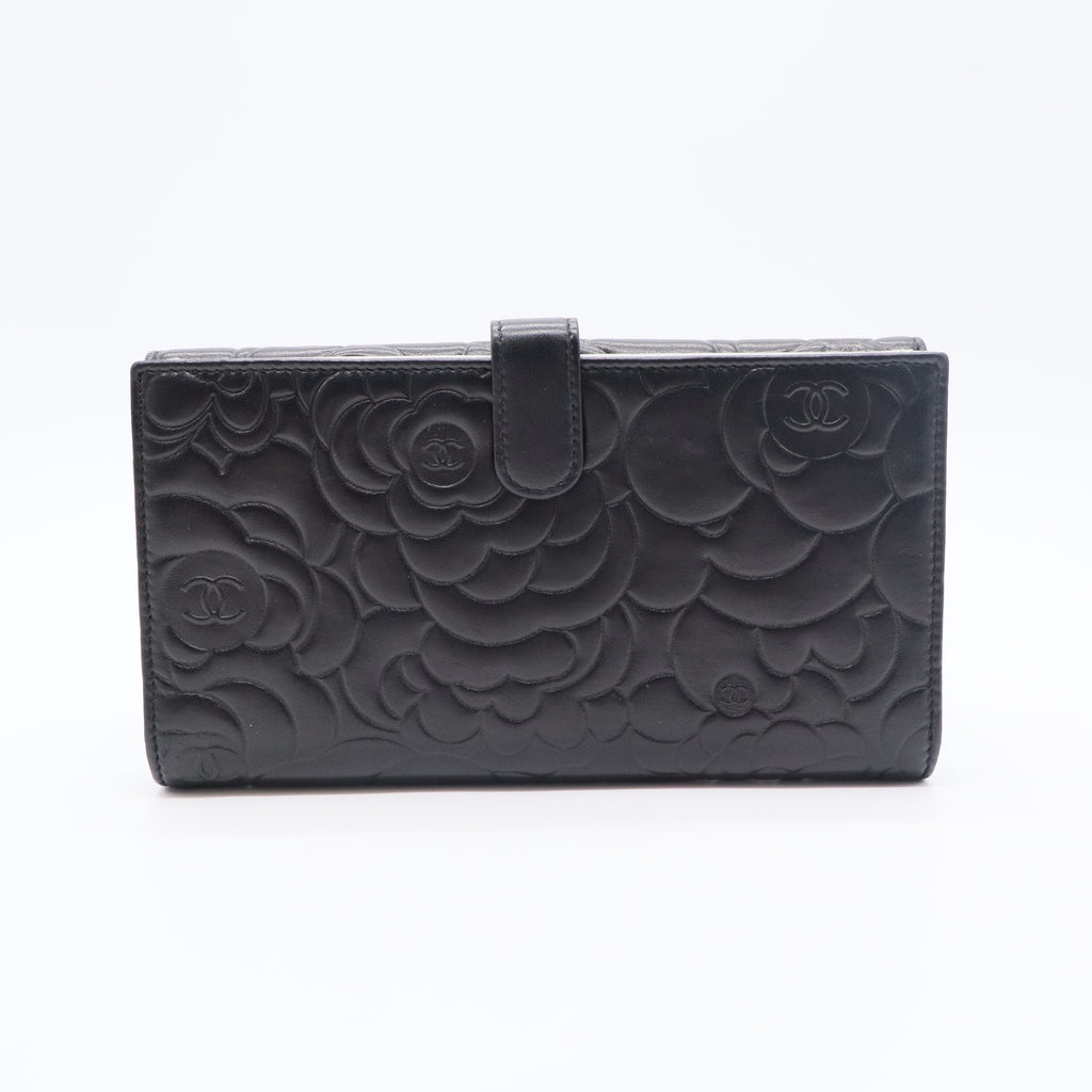 Black Leather Camellia Flap Wallet