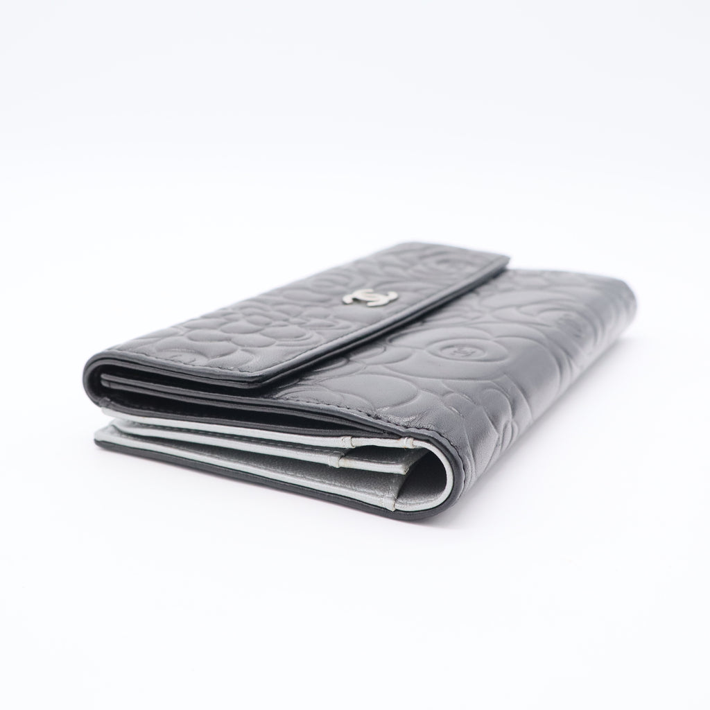 Black Leather Camellia Flap Wallet