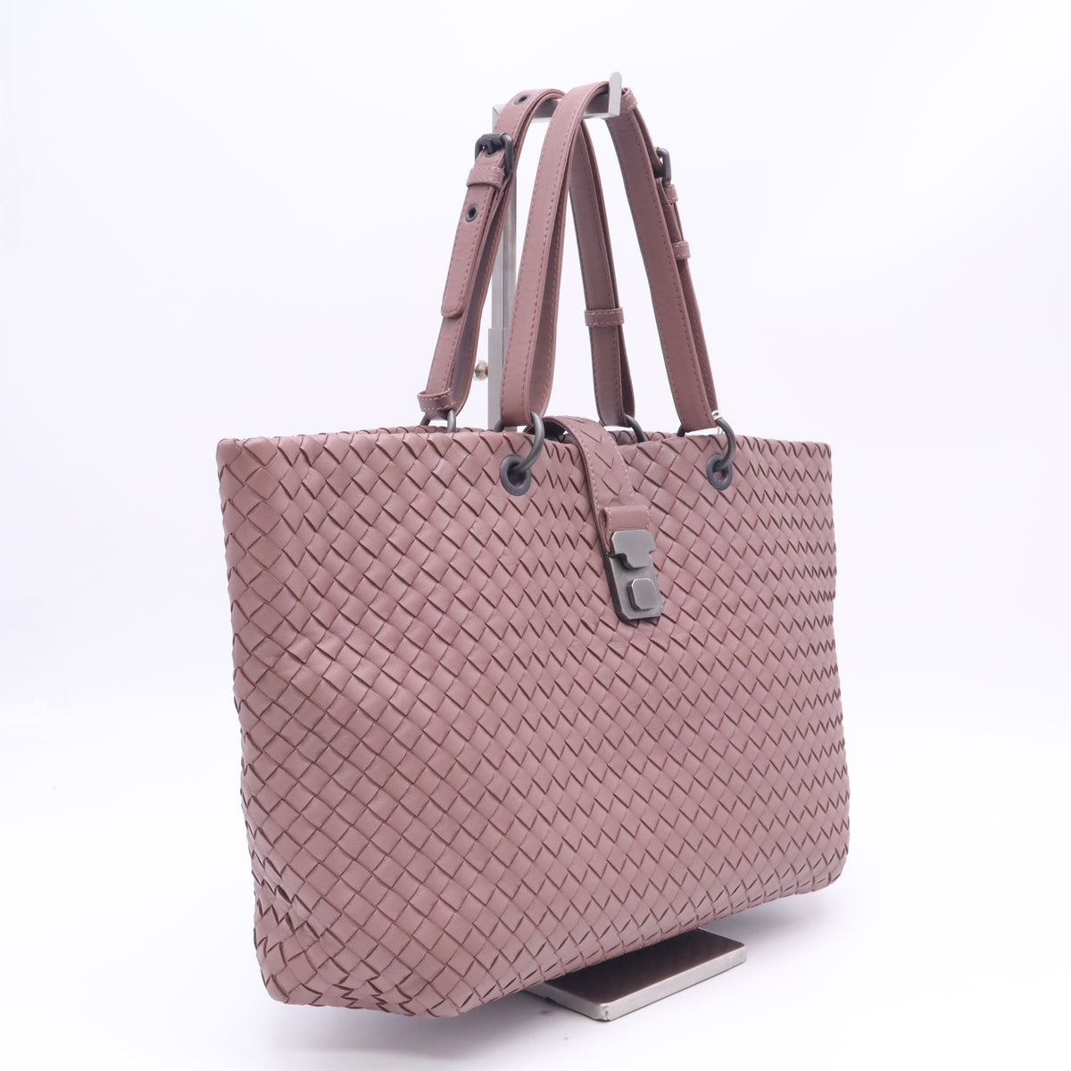 Capri Tote Intrecciato Nappa Medium  B24068